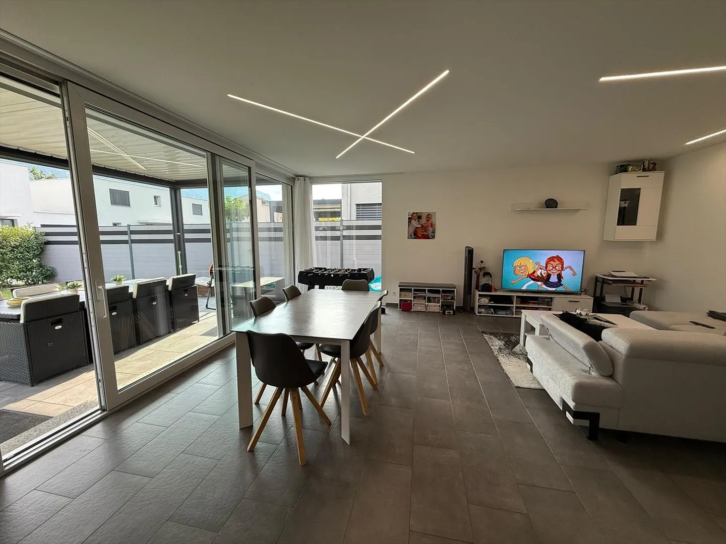 House with garden, garage and solar panels in the center of Granges - Photo 4 of 11