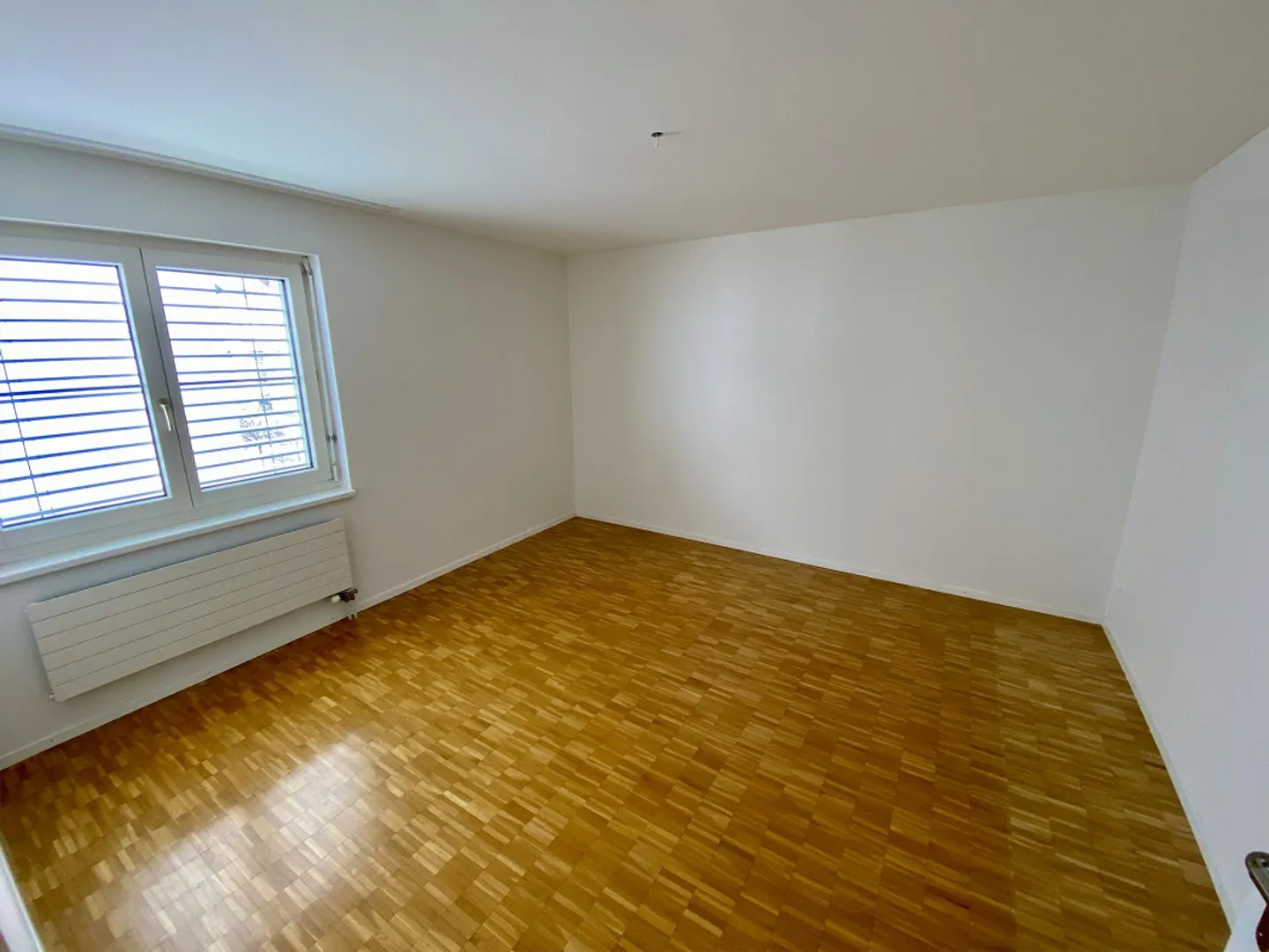 Appartement spacieux de 3,5 pièces avec vue sur la verdure - Photo 7 sur 14