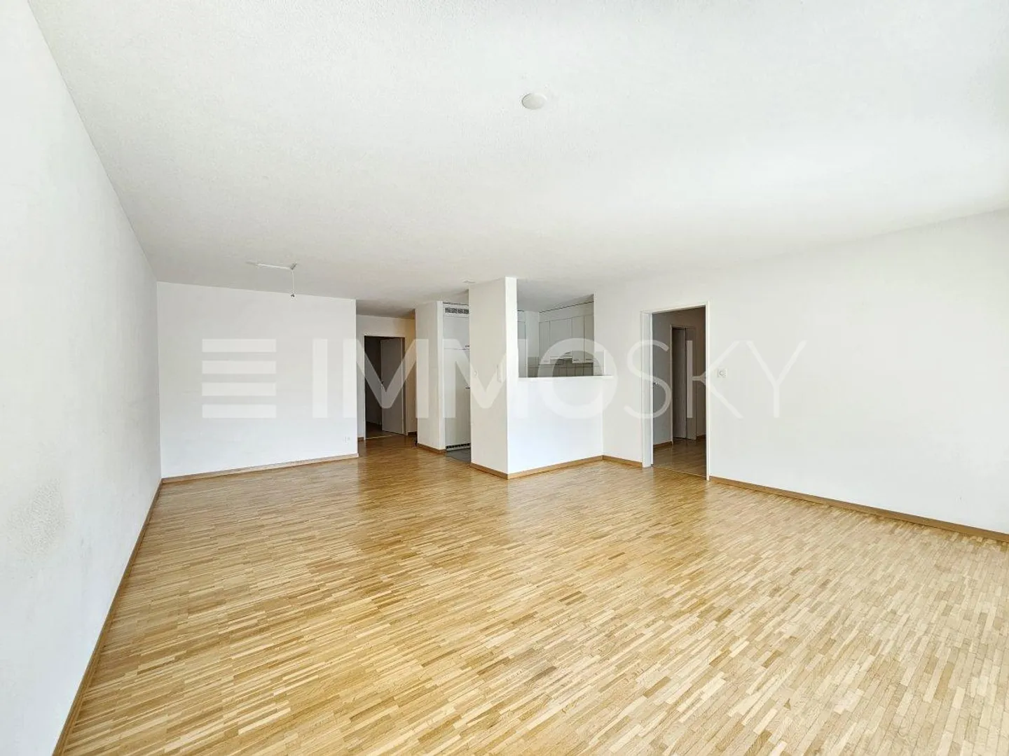 4.5 Room Apartment - Photo 3 of 5