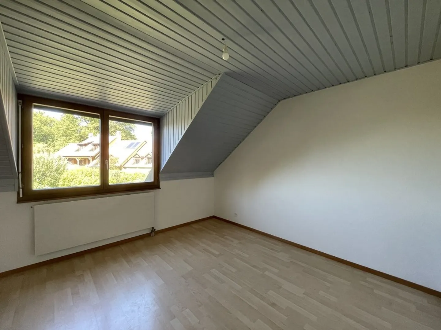 FRIBOURG - Renovated 4.5 room house - Photo 8 of 12