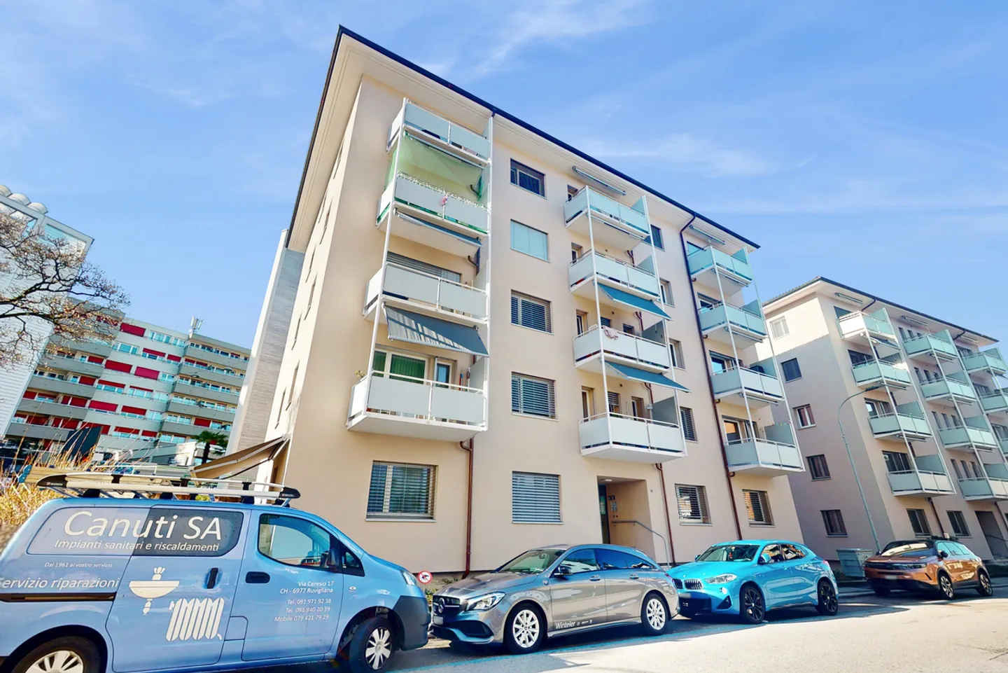 Retrait en deux étapes des services et des transports publics - Photo 1 sur 9