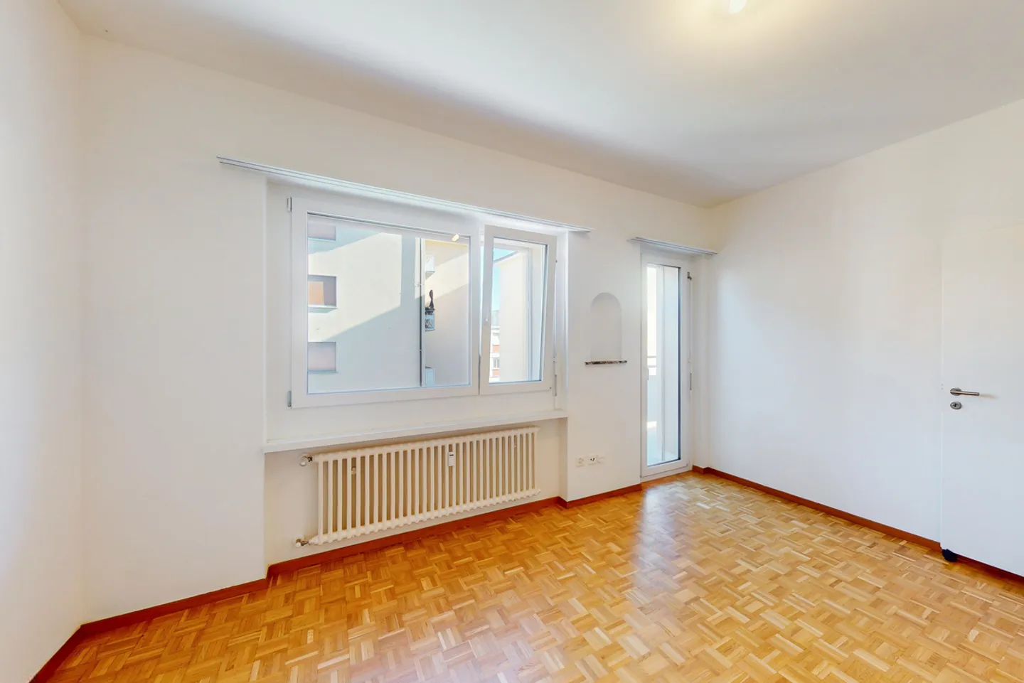 Retrait en deux étapes des services et des transports publics - Photo 2 sur 9