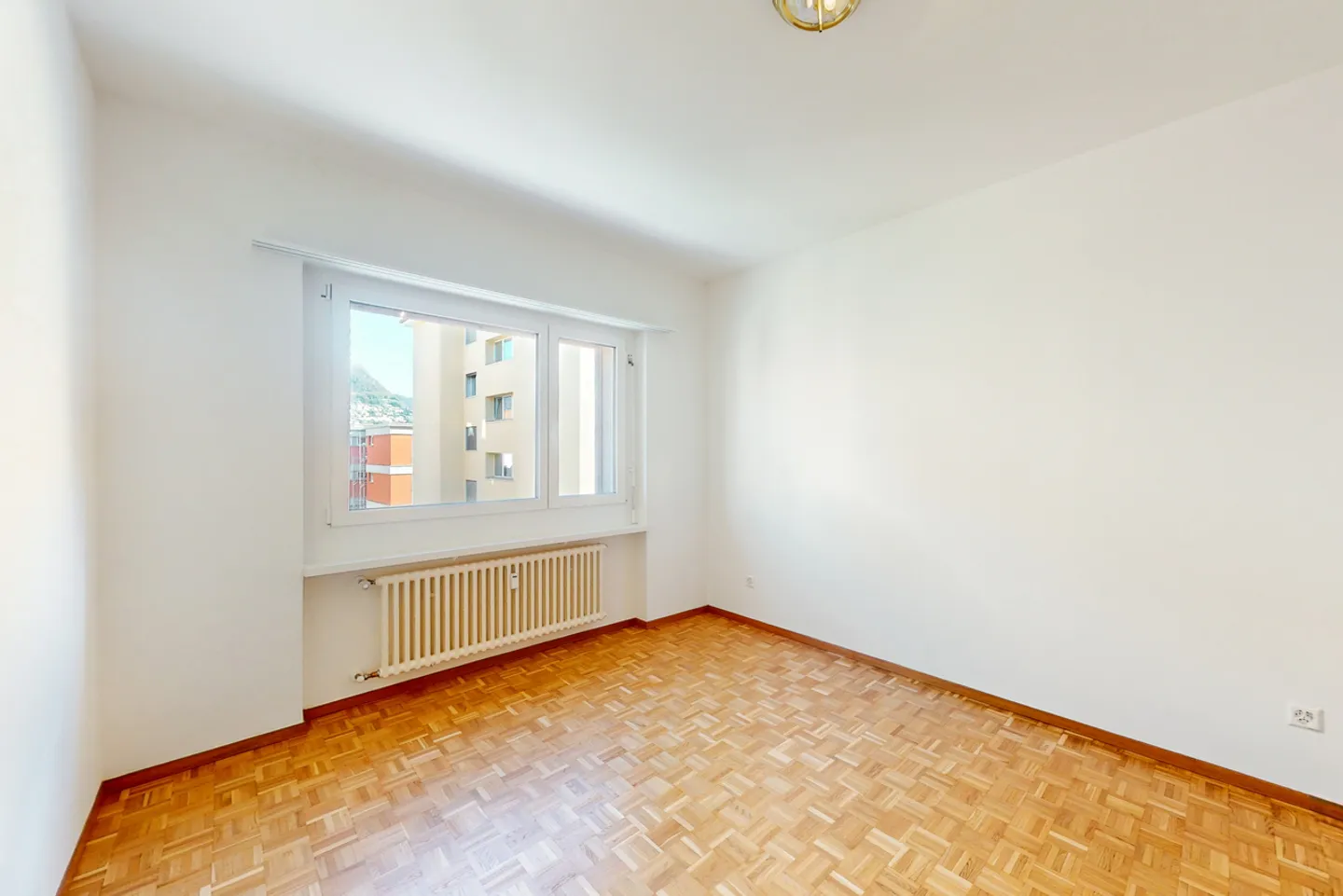 Retrait en deux étapes des services et des transports publics - Photo 6 sur 9