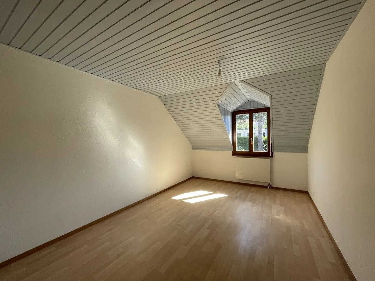 FRIBOURG - Renovated 4.5 room house - Photo 11 of 12