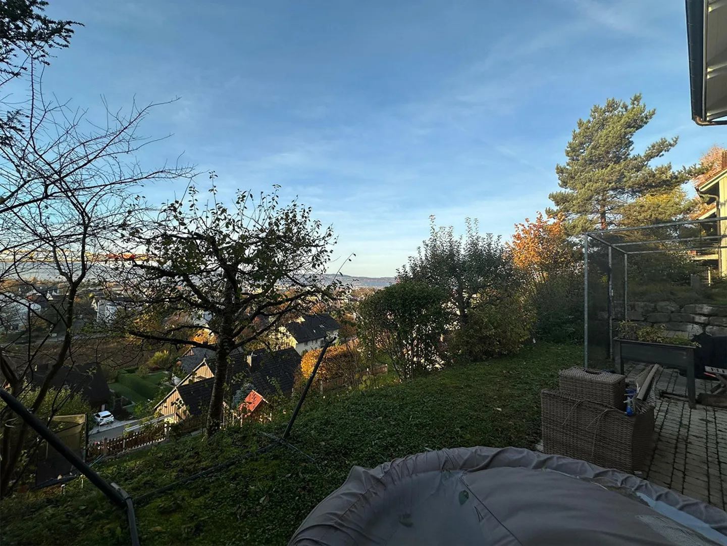 Subaffittuario per bell'appartamento di 3,5 stanze - Foto 3 di 11