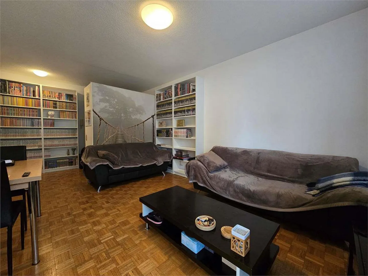 Giubiasco - Bright 2.5 rooms with terrace and two private parking spaces - Photo 4 of 12