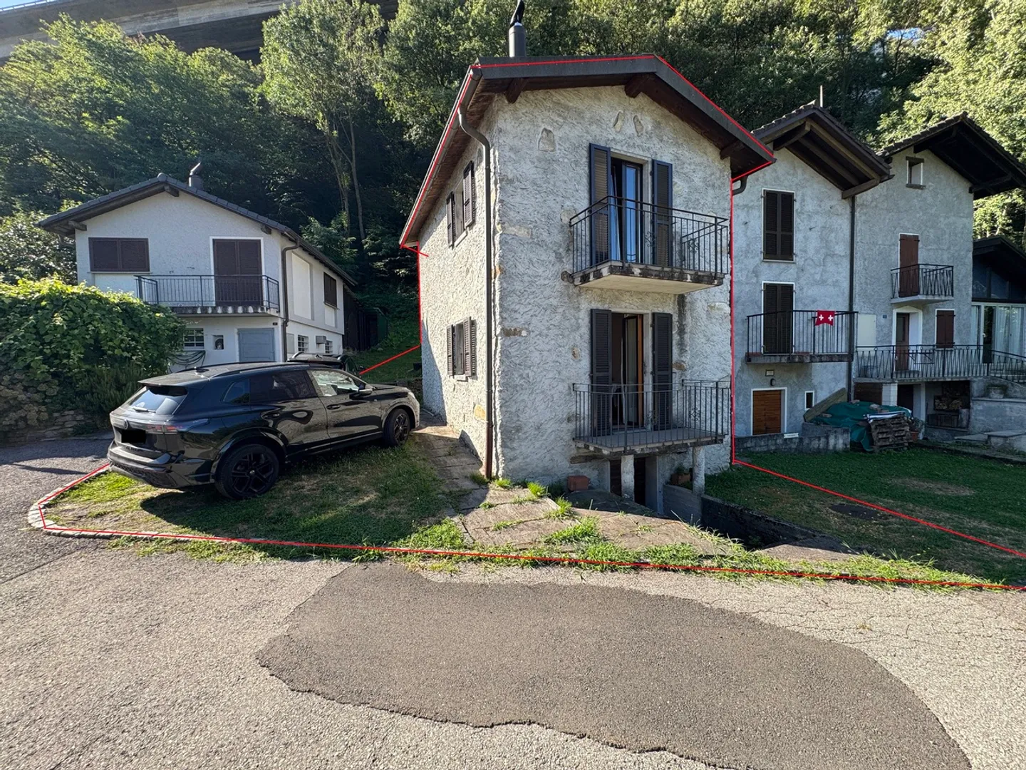 Charming Detached House in Cadenazzo - Photo 1 of 11