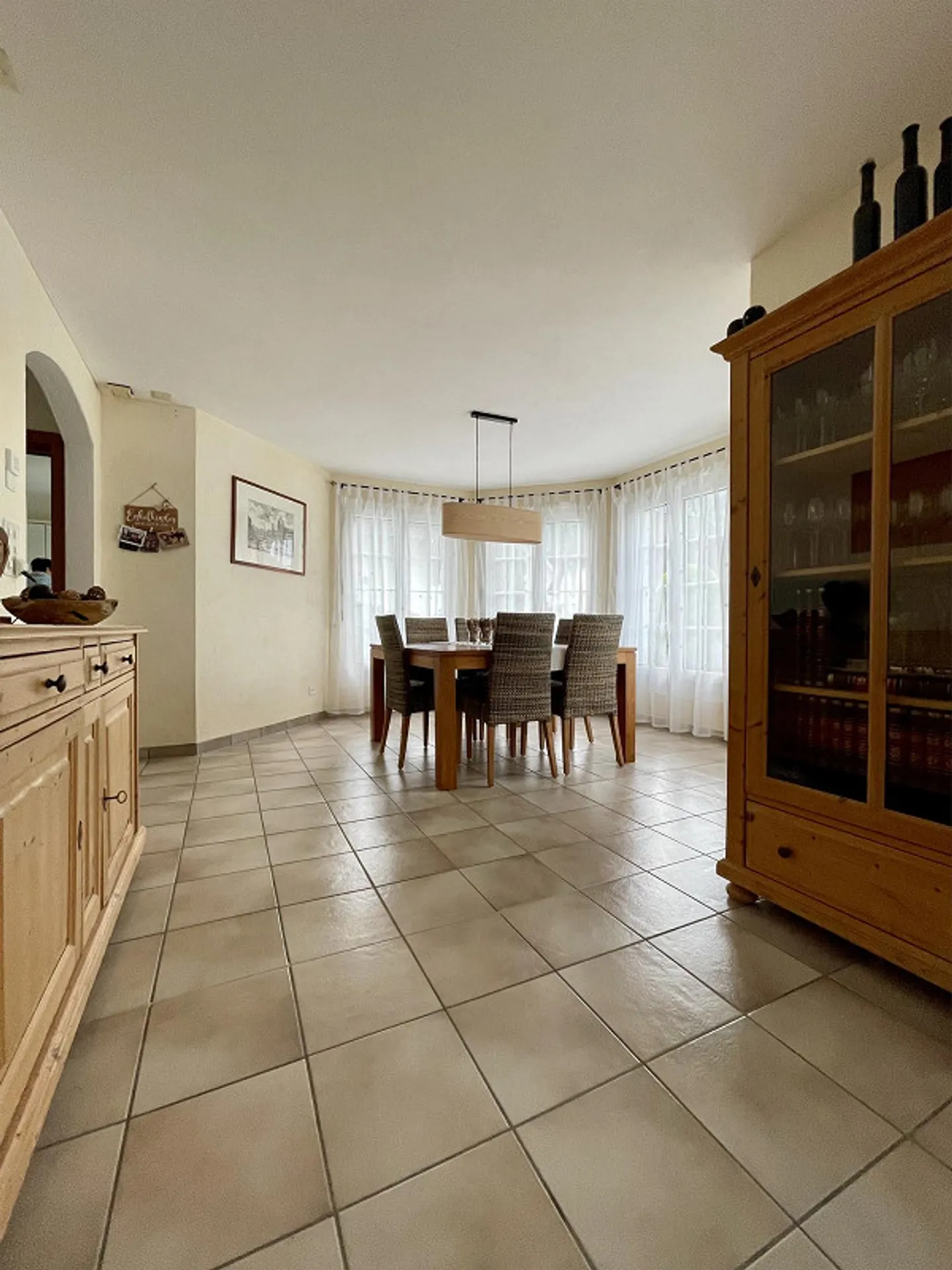 Detached single-family house with 2-room apartment - Photo 6 of 18