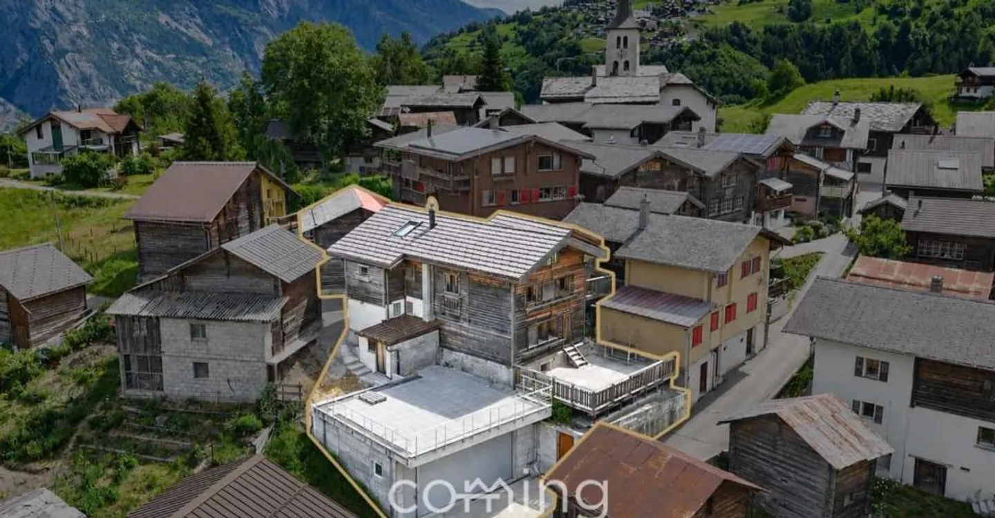 Two-family house with panoramic view, terraces, stable and double garage - Unterems - Photo 3 of 12