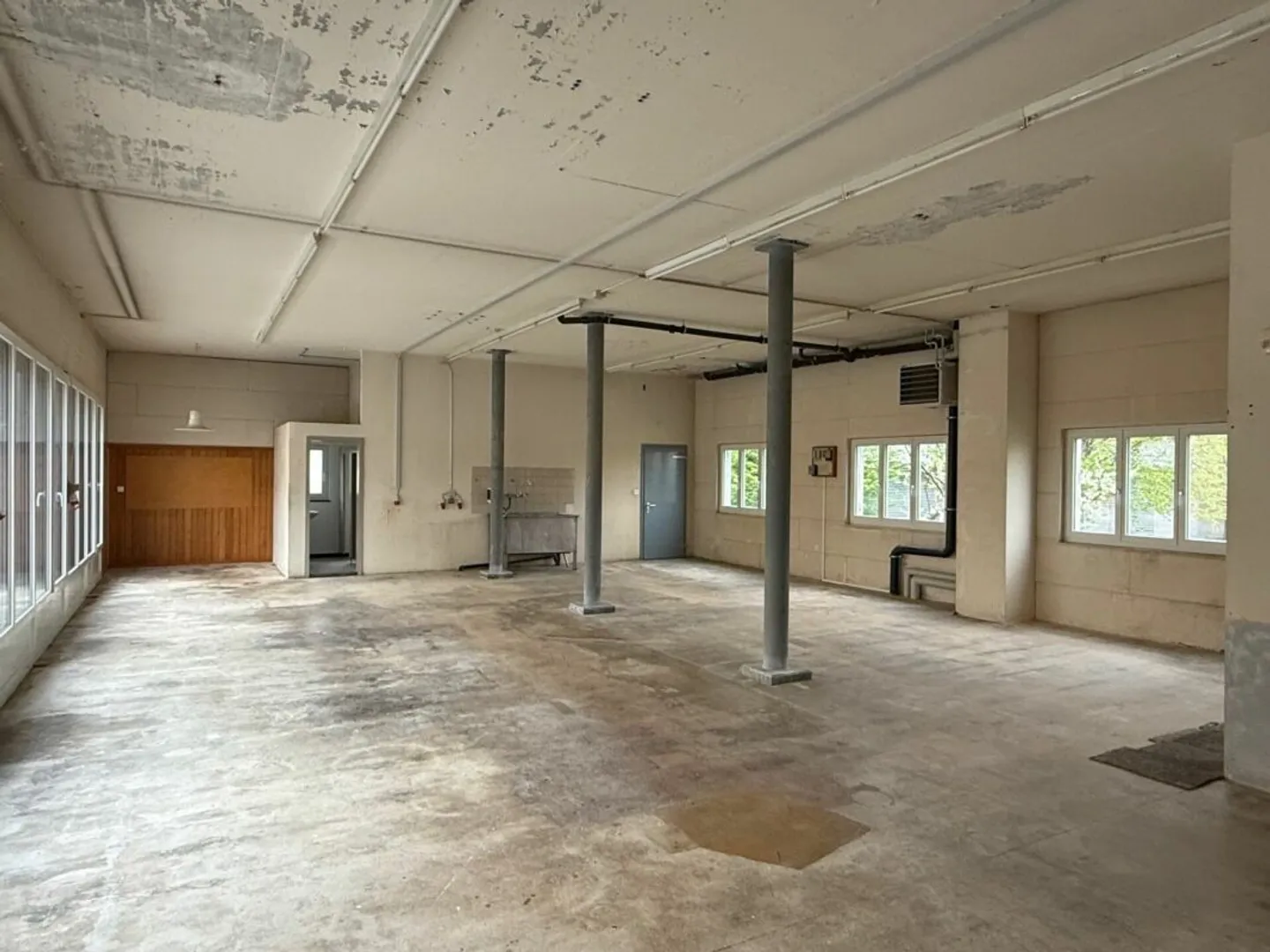 Propriété commerciale/atelier/stockage au centre de Windau - Photo 6 sur 9