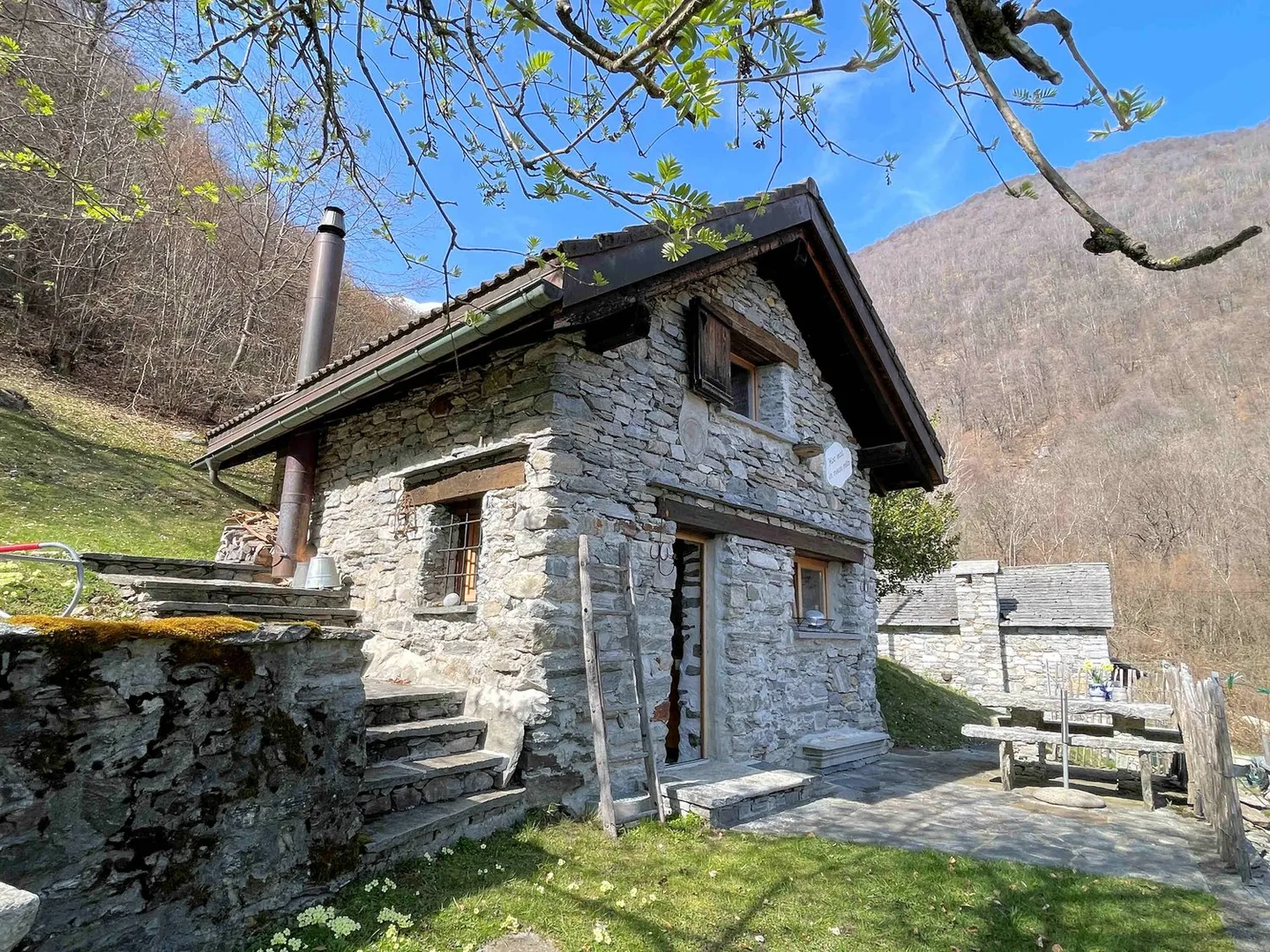 Original rustic houses, carefully renovated and embedded in nature and silence - Photo 14 of 22