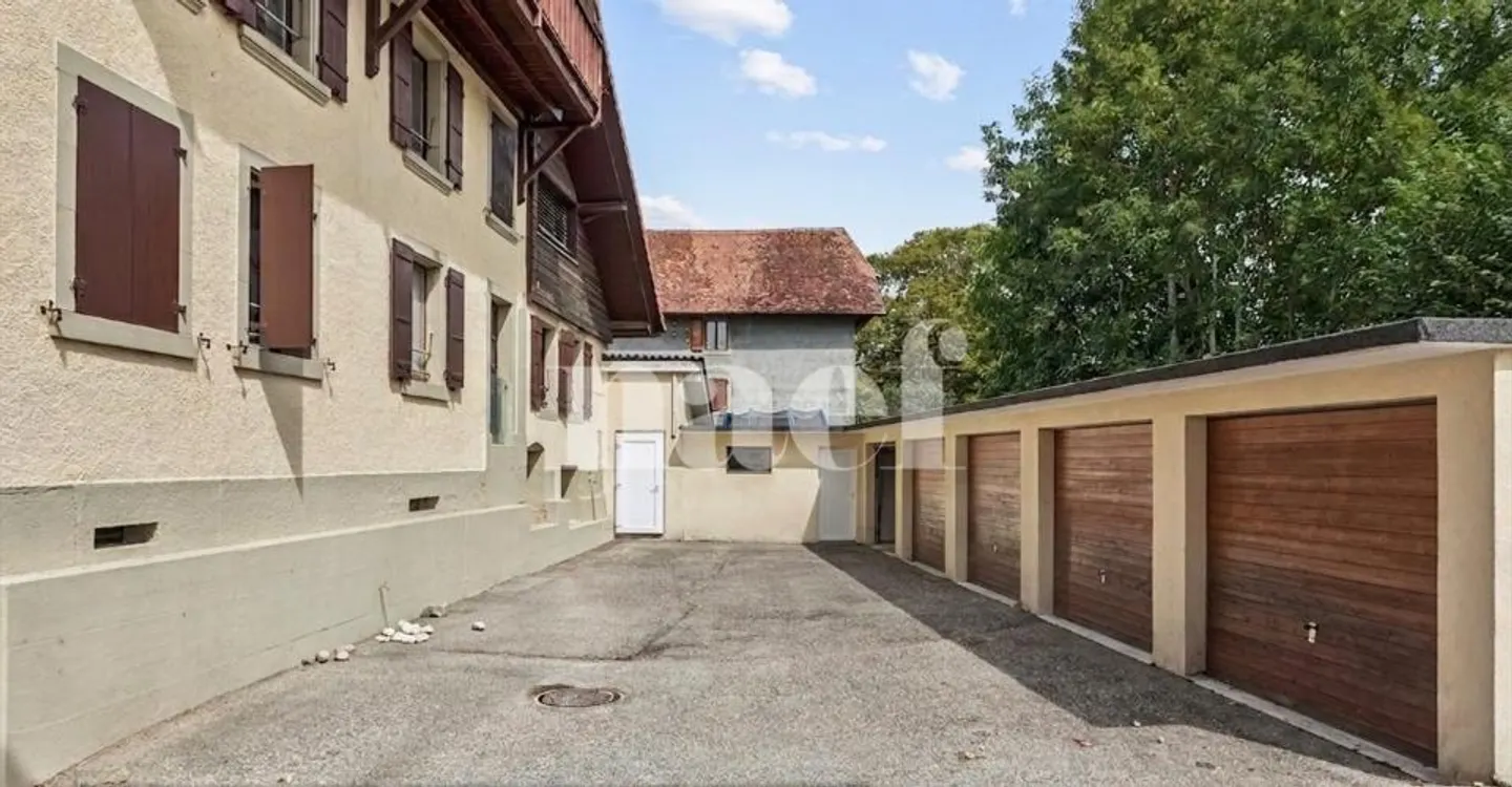 Rental building with 7 apartments in the center of the village for sale in Corcelles-près-Payerne - Photo 3 of 11
