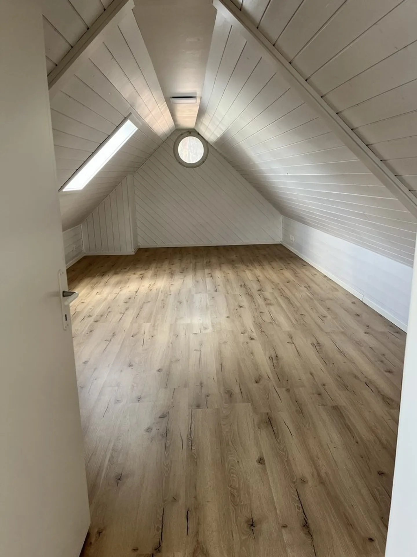 Grande appartamento di 5.5 stanze in affitto a Courtedoux! 1° affitto netto gratuito! - Foto 10 di 11