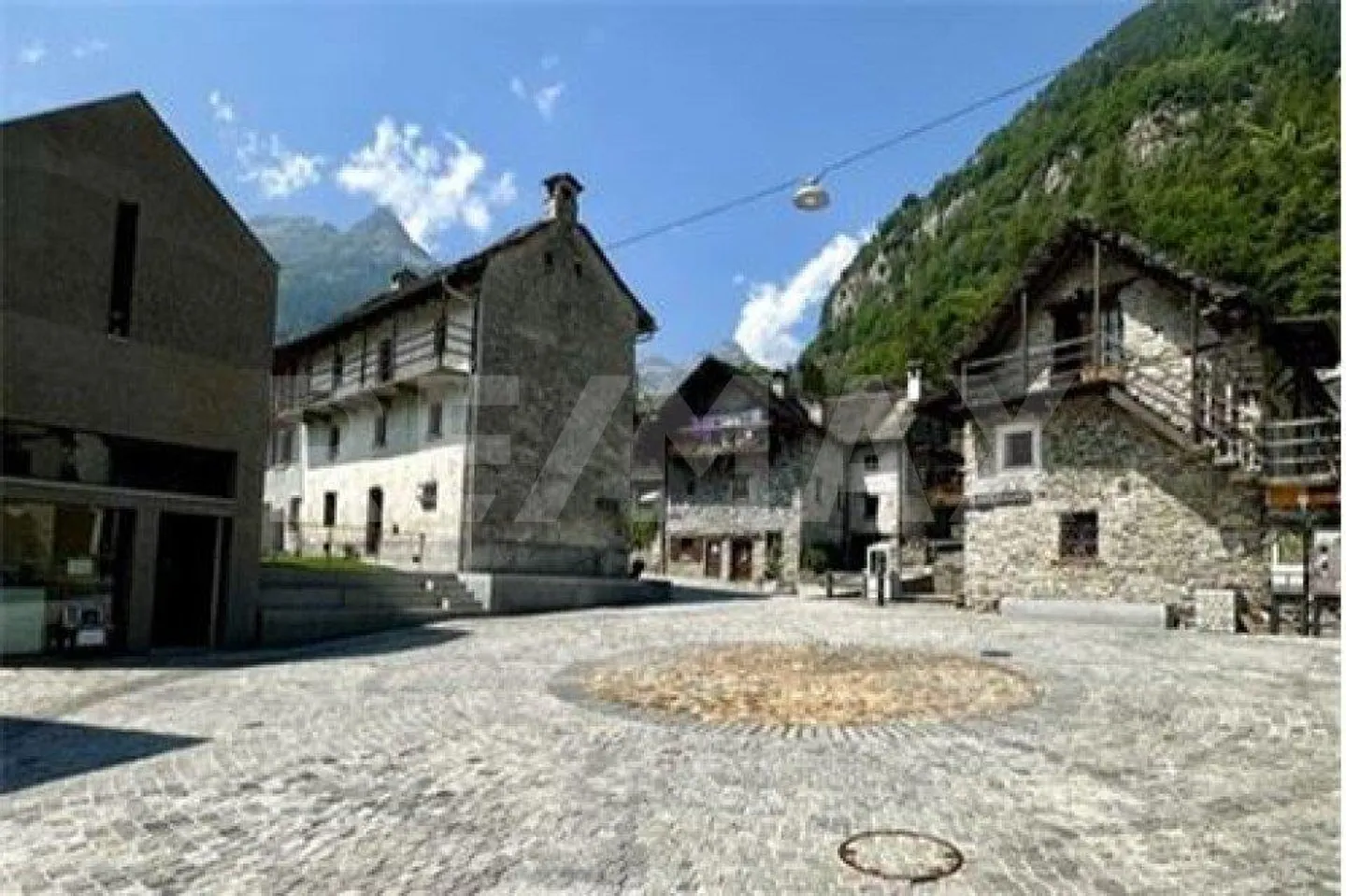 Dream Rustic in the Heart of Sonogno also as a Second Home - Photo 7 of 13