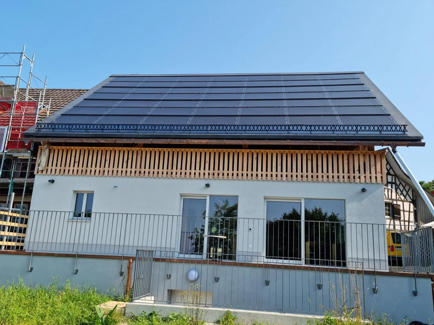 Restaurant mit Saal und Gästezimmern - Foto 1 di 2