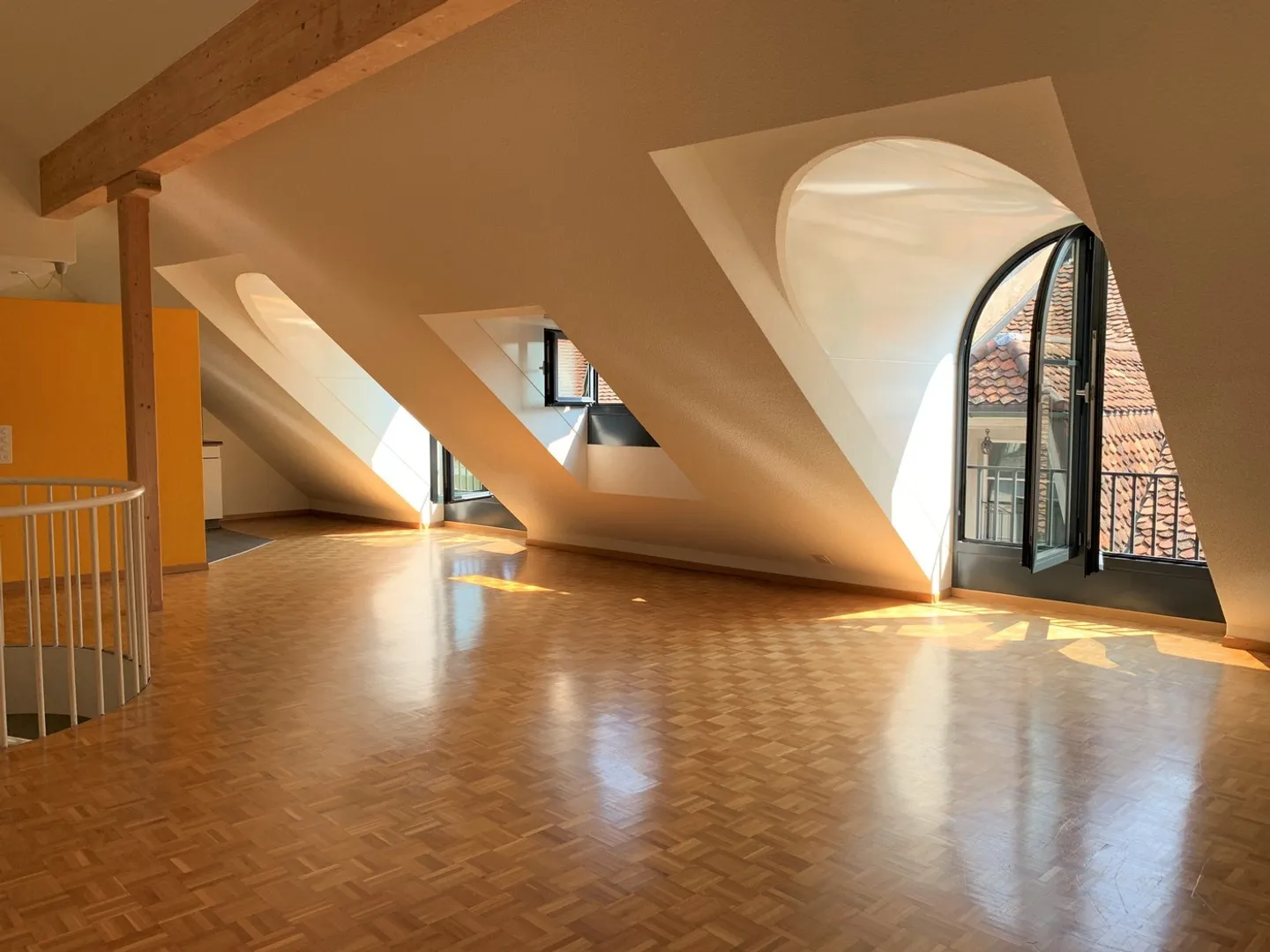 Appartement Duplex Charmant! - Photo 1 sur 8