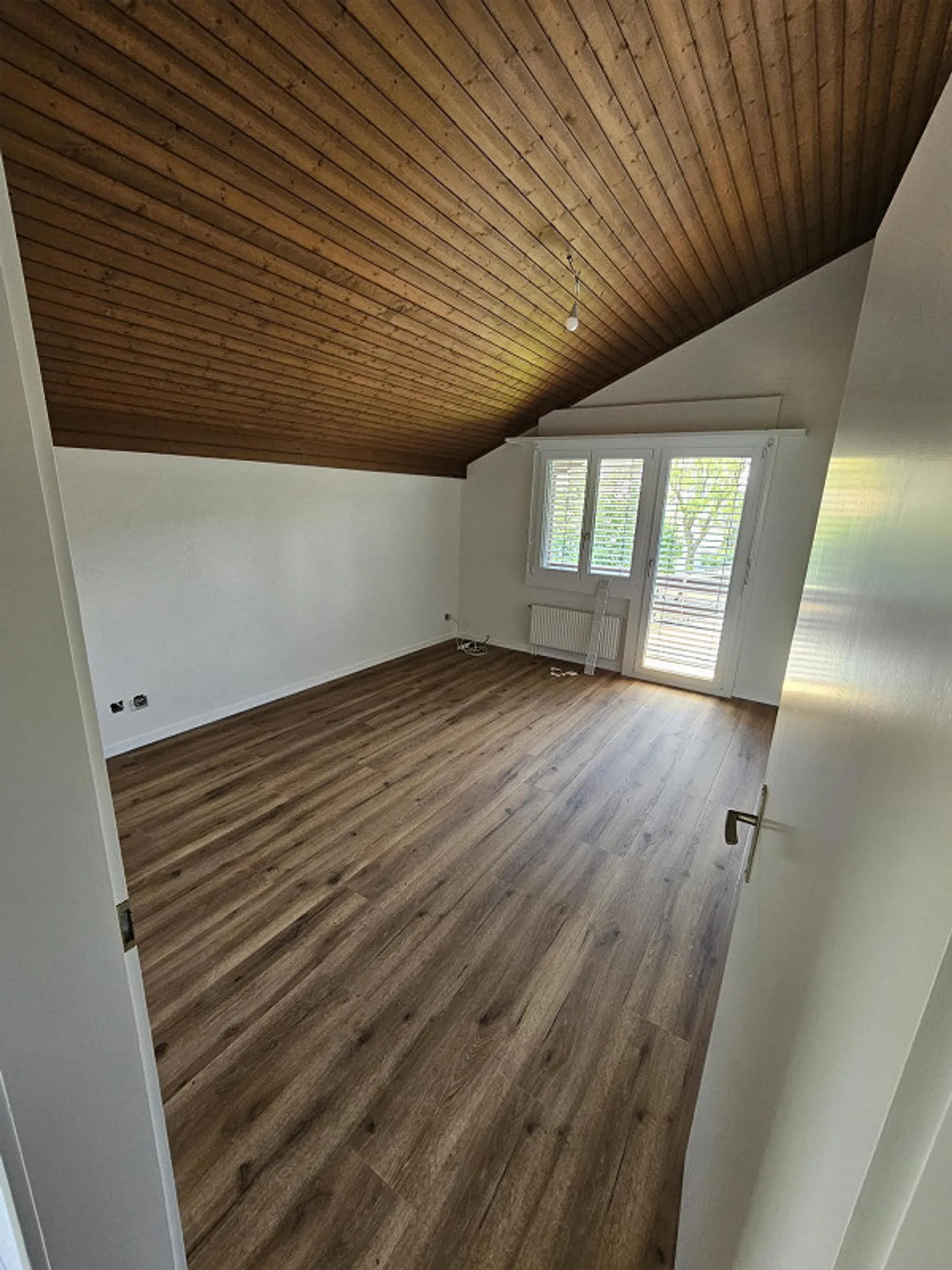 Renoviertes Familienhaus mit Garten - Foto 13 von 20