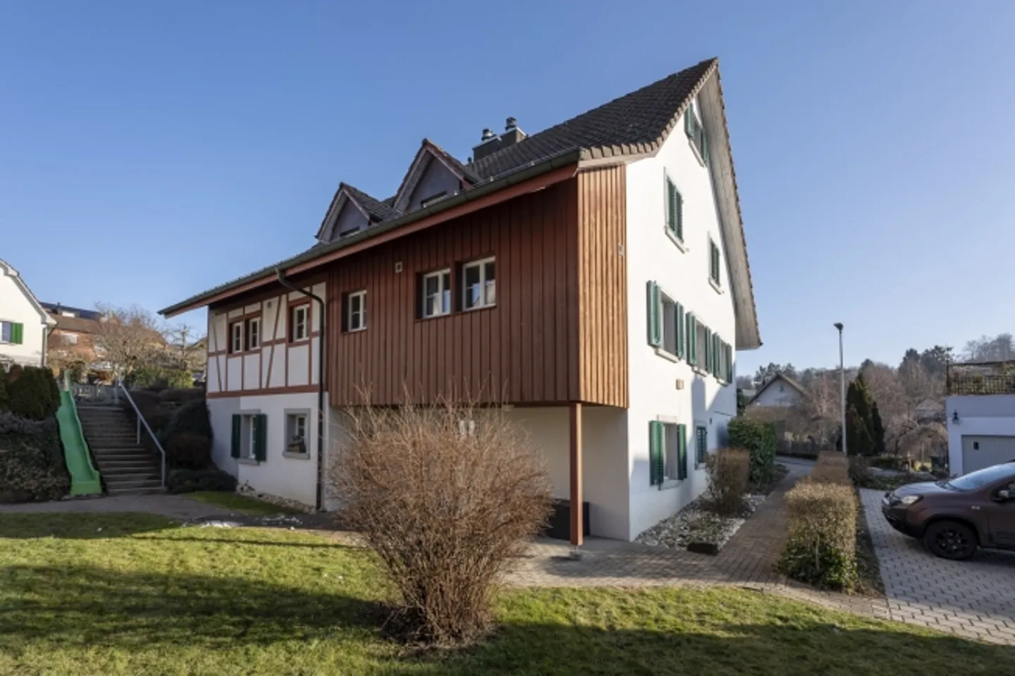 Charming Home in Nature - Photo 3 of 12