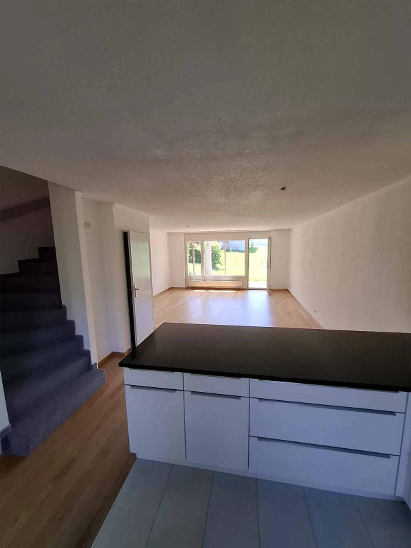 Charming 5.5-room terraced house in Obfelden - Photo 4 of 21