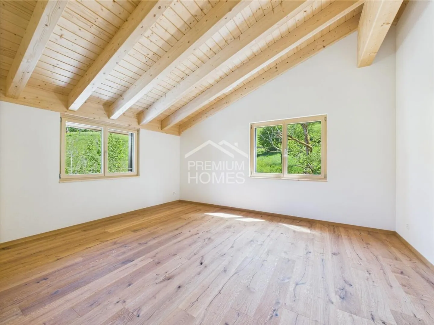 Turnkey Ready to Move In Top Quality at a Good Price - Photo 8 of 13