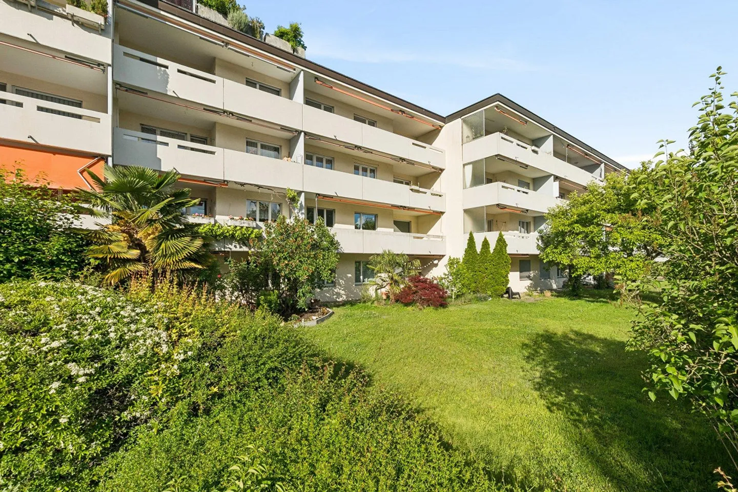 Espace pour idées – Appartement de 4,5 pièces avec potentiel à Zurich Seebach - Photo 4 sur 15
