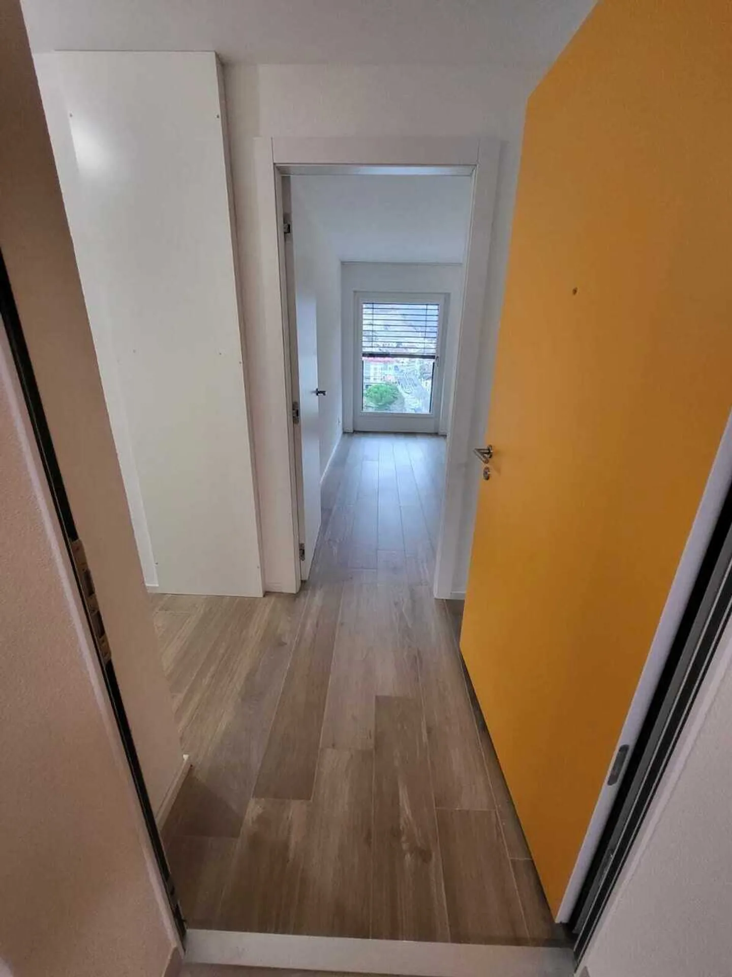 Margencel - 2.5-Room Apartment on the 4th Floor - Photo 3 of 15