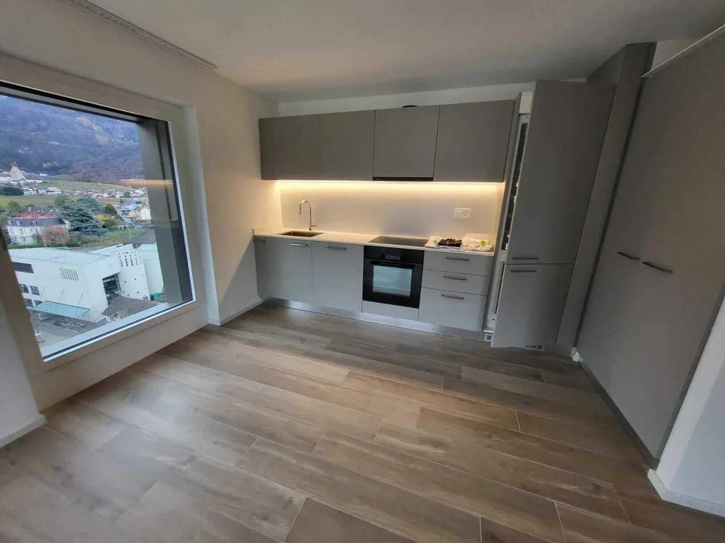 Margencel - 2.5-Room Apartment on the 4th Floor - Photo 6 of 15