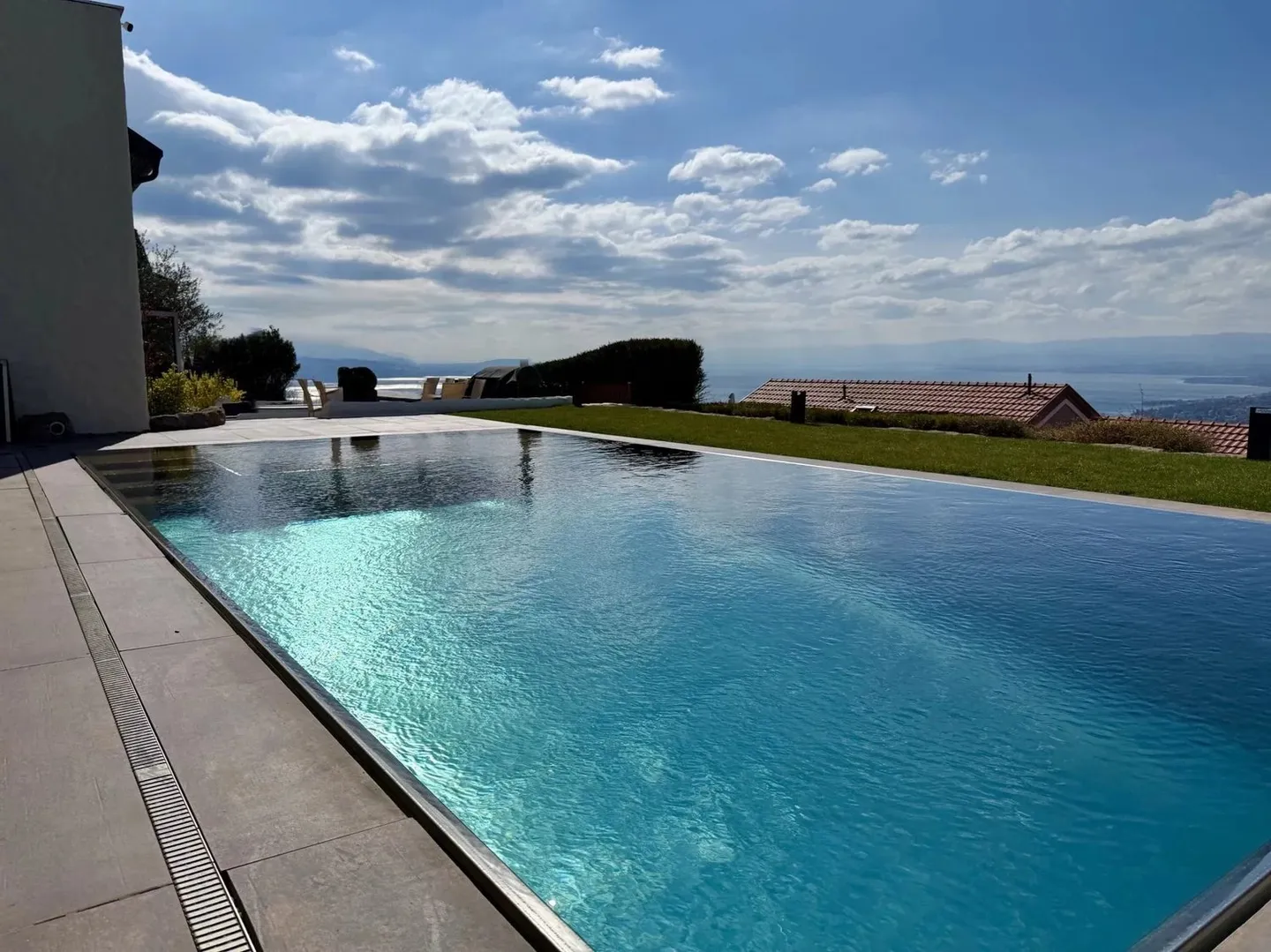 Maison extraordinaire à Grandvaux, vue imprenable - Photo 1 sur 13