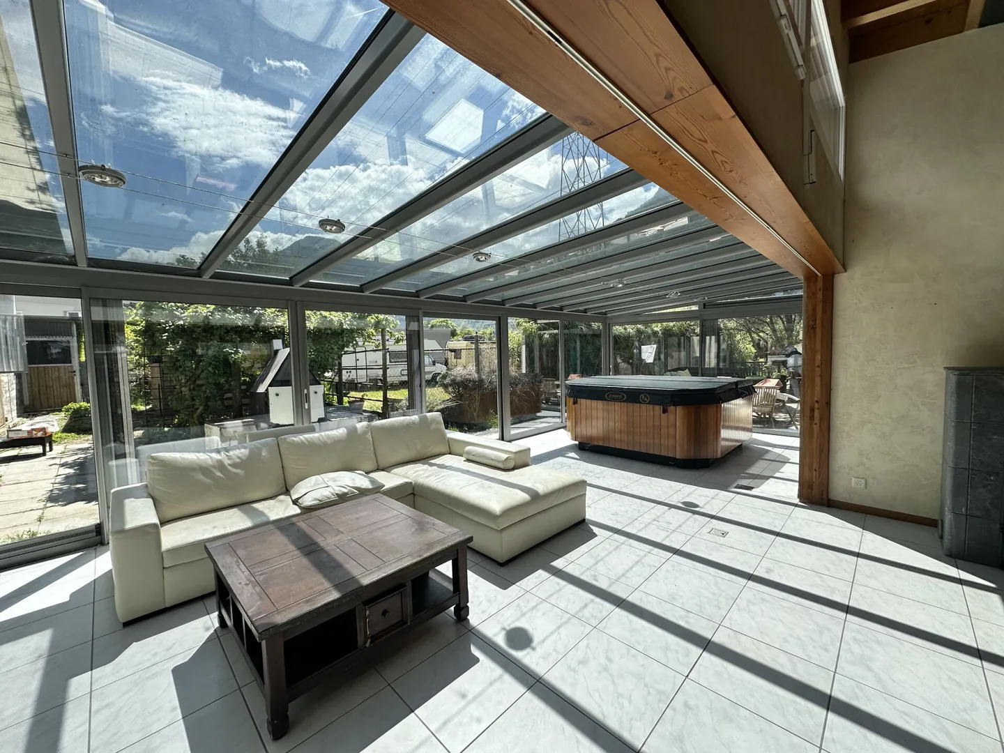 Villa avec écurie pour chevaux à Dorénaz - Foto 10 di 22