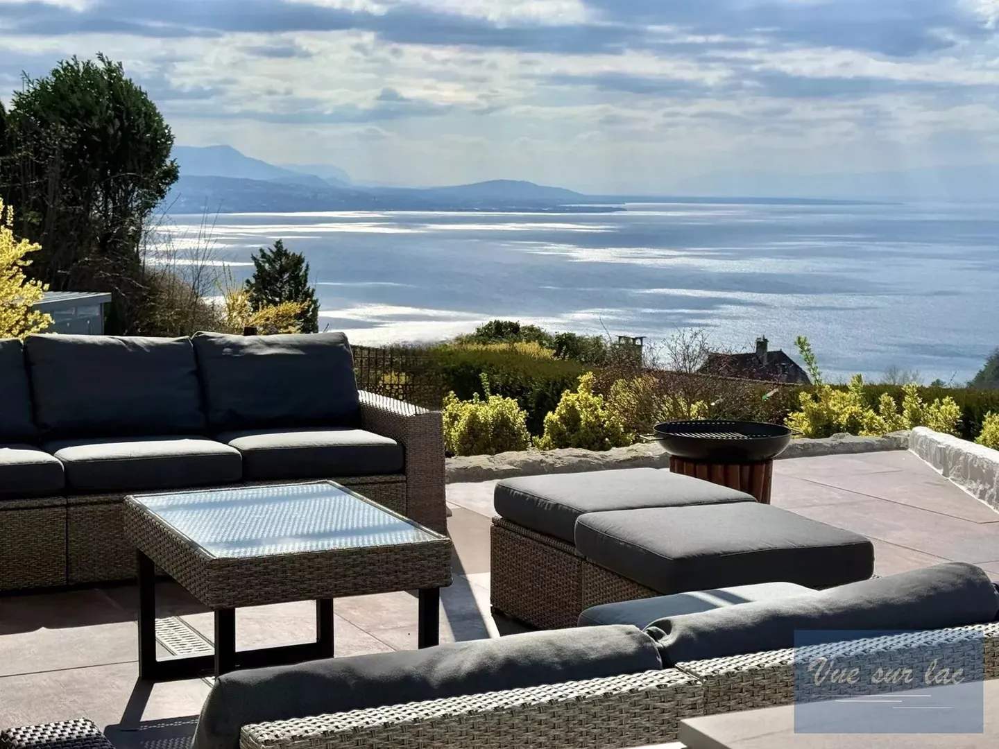 Maison extraordinaire à Grandvaux, vue imprenable - Photo 3 sur 13