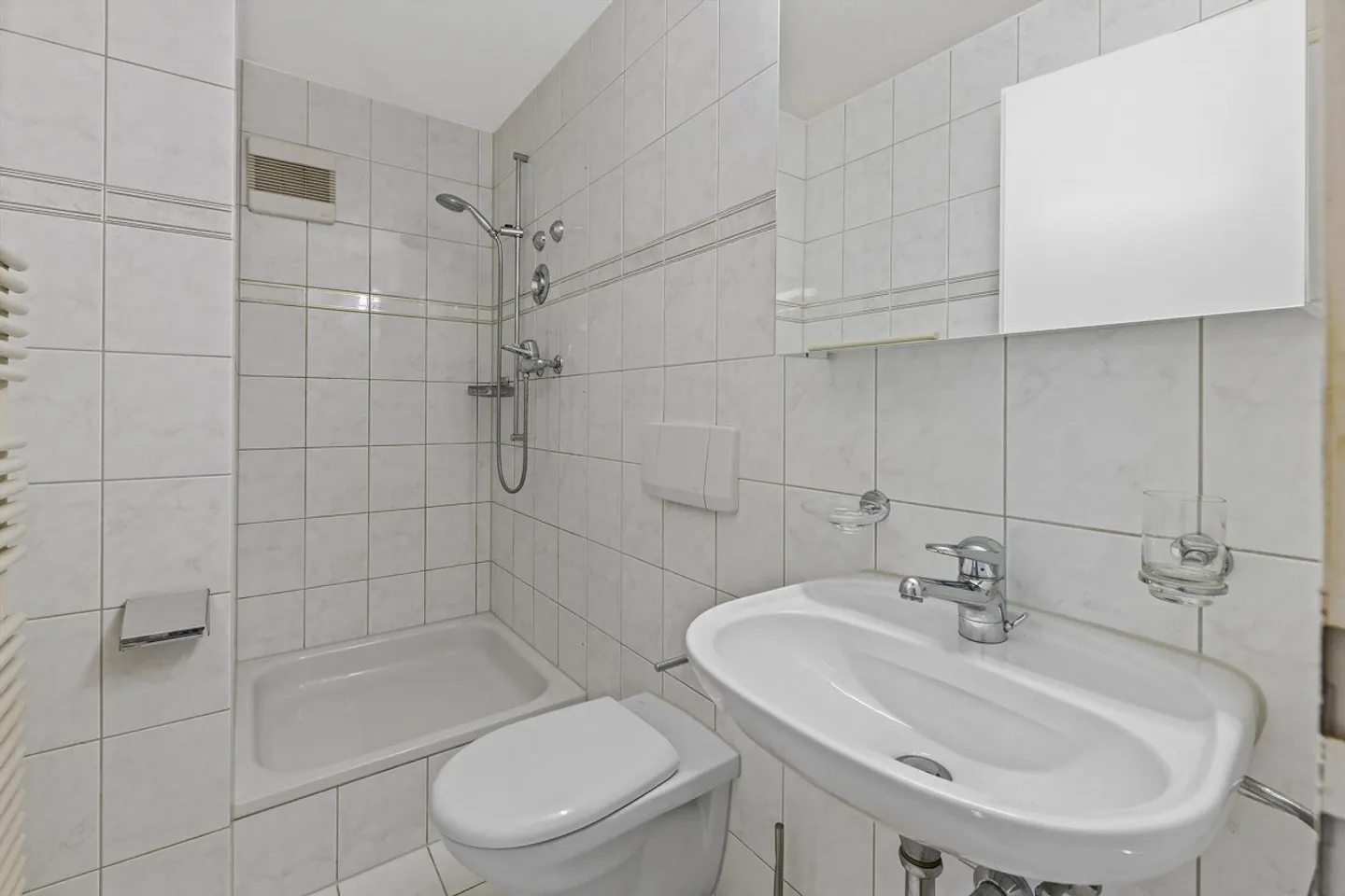 Bel appartement lumineux de 3,5 pièces dans un quartier résidentiel privilégié - Photo 6 sur 10