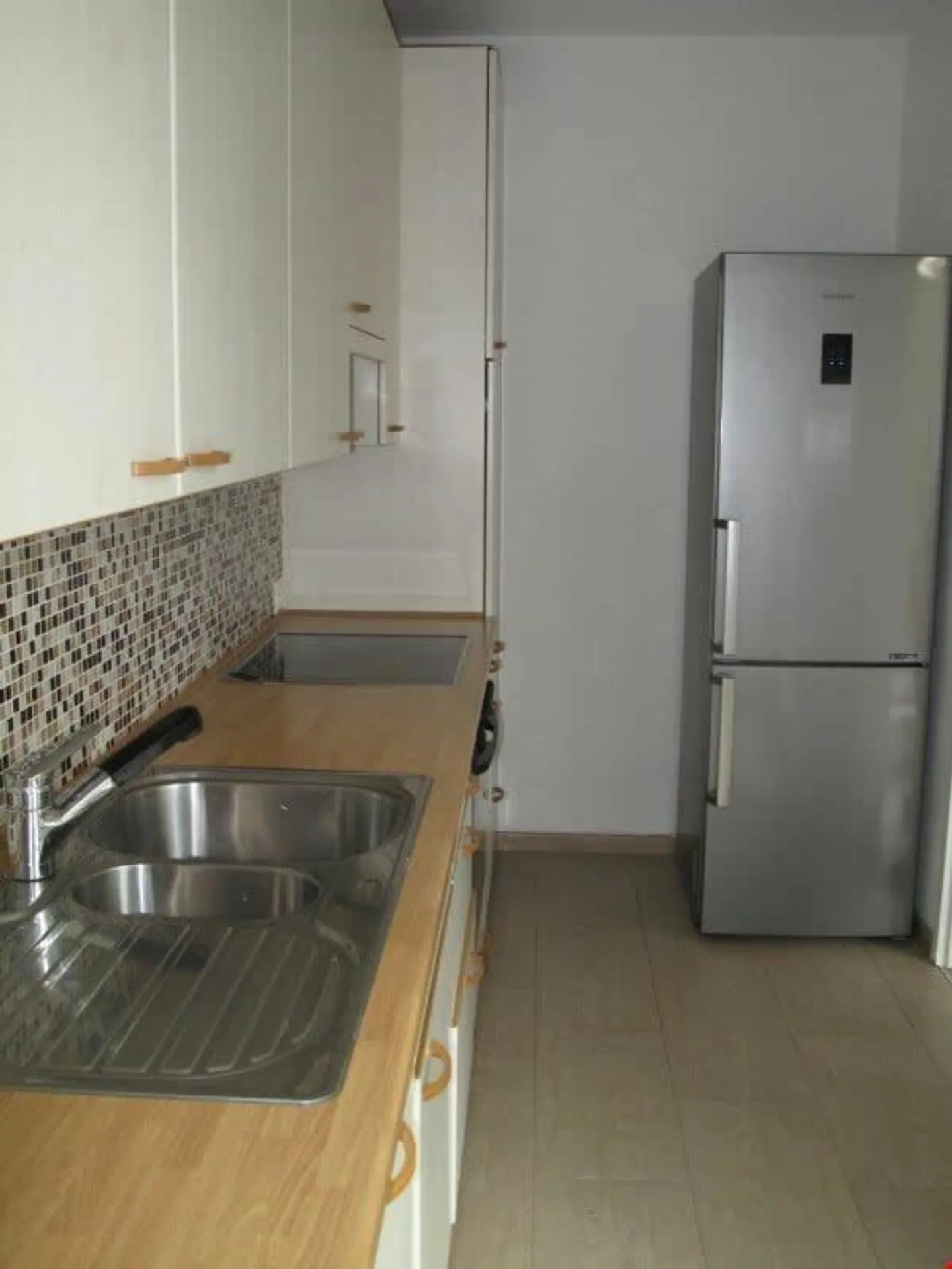 Renoviertes und zentrales 3.5-Zimmer-Apartment zur Miete - Foto 9 von 11