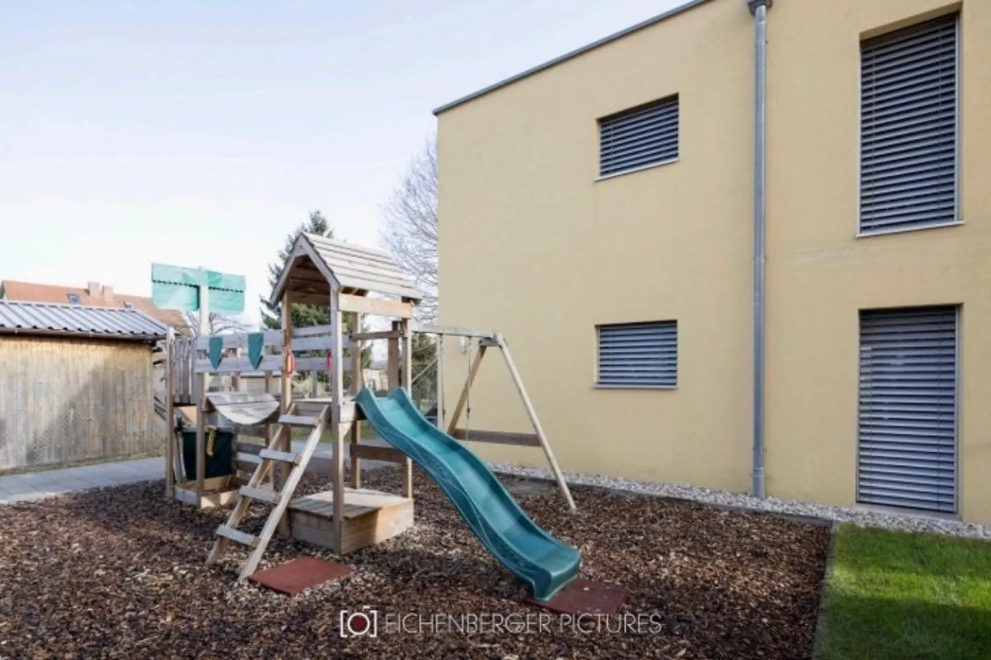 Appartement moderne de 4,5 pièces - Photo 6 sur 9