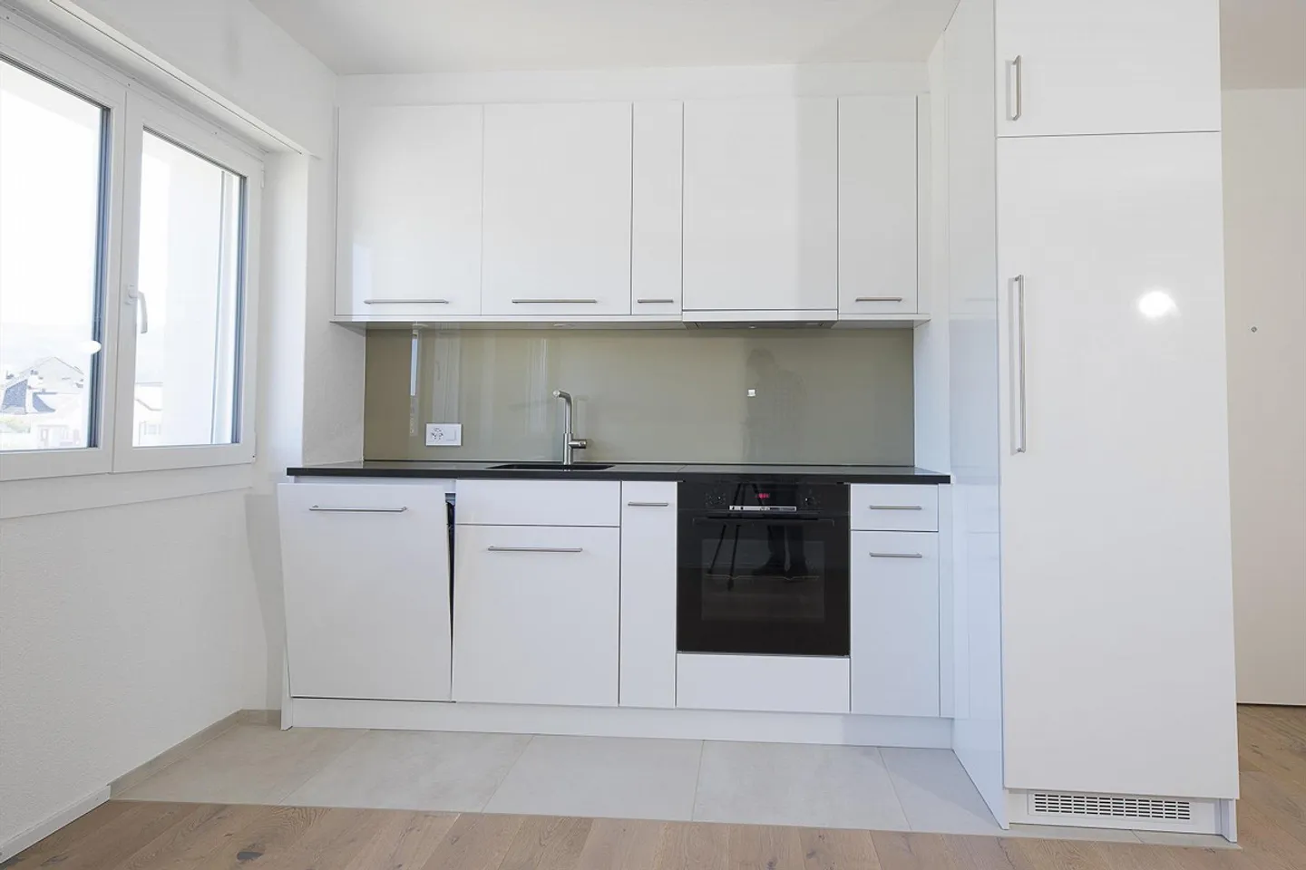 Stilvolle Wohnung beim Bahnhof Liestal - Foto 3 von 9