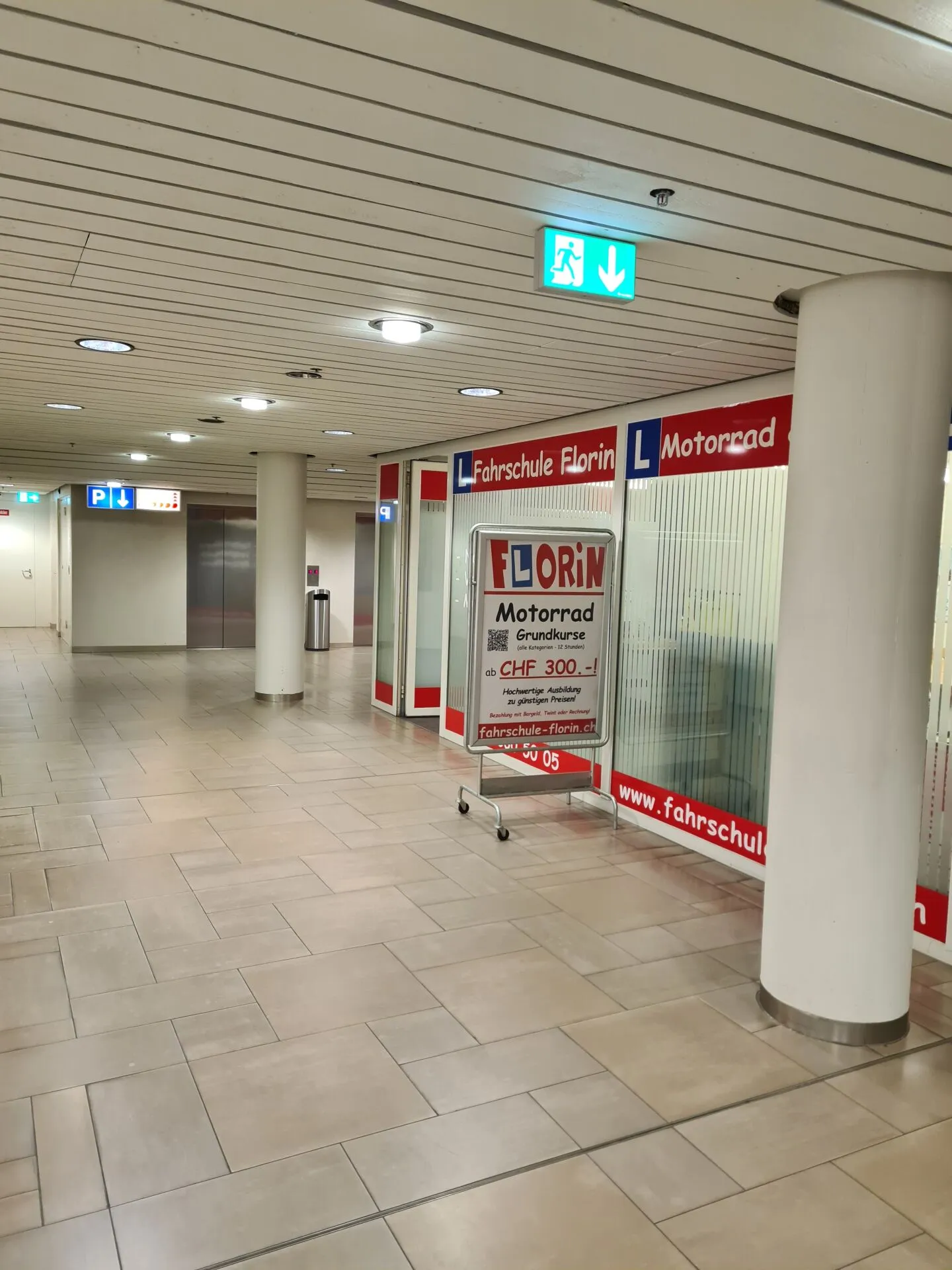 Espace de vente au City Märt Aarau 1er sous-sol - Photo 2 sur 6