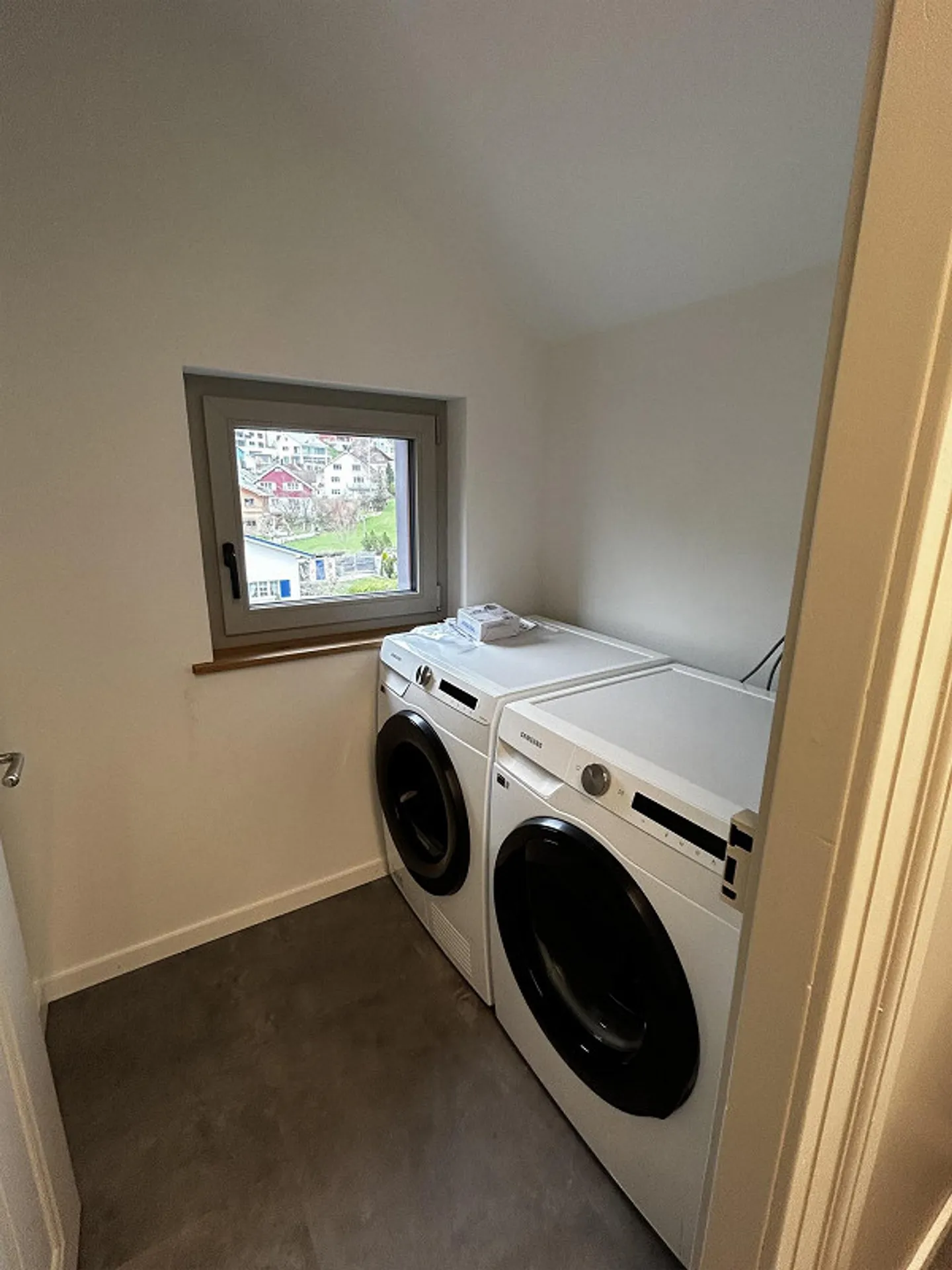 4.5 Zimmer Wohnung - Foto 13 von 15
