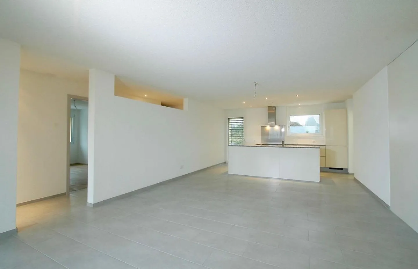 Appartement moderne de 4,5 pièces - Photo 9 sur 9