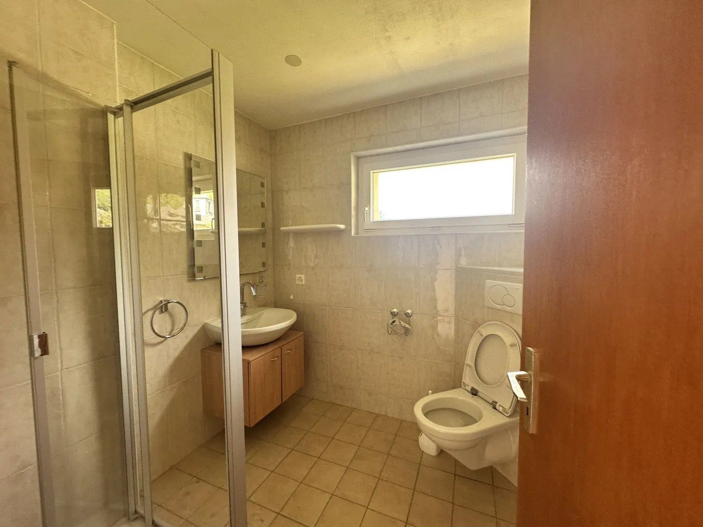 Villa avec écurie pour chevaux à Dorénaz - Foto 15 di 22