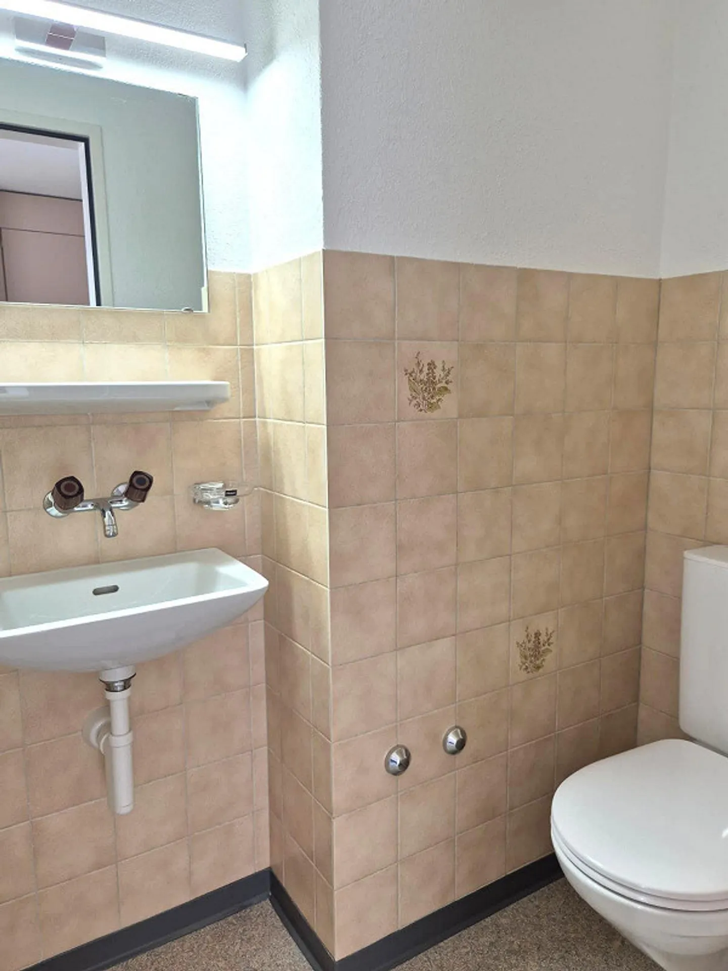 Your new home in a quiet and child-friendly residential area - Photo 5 of 8