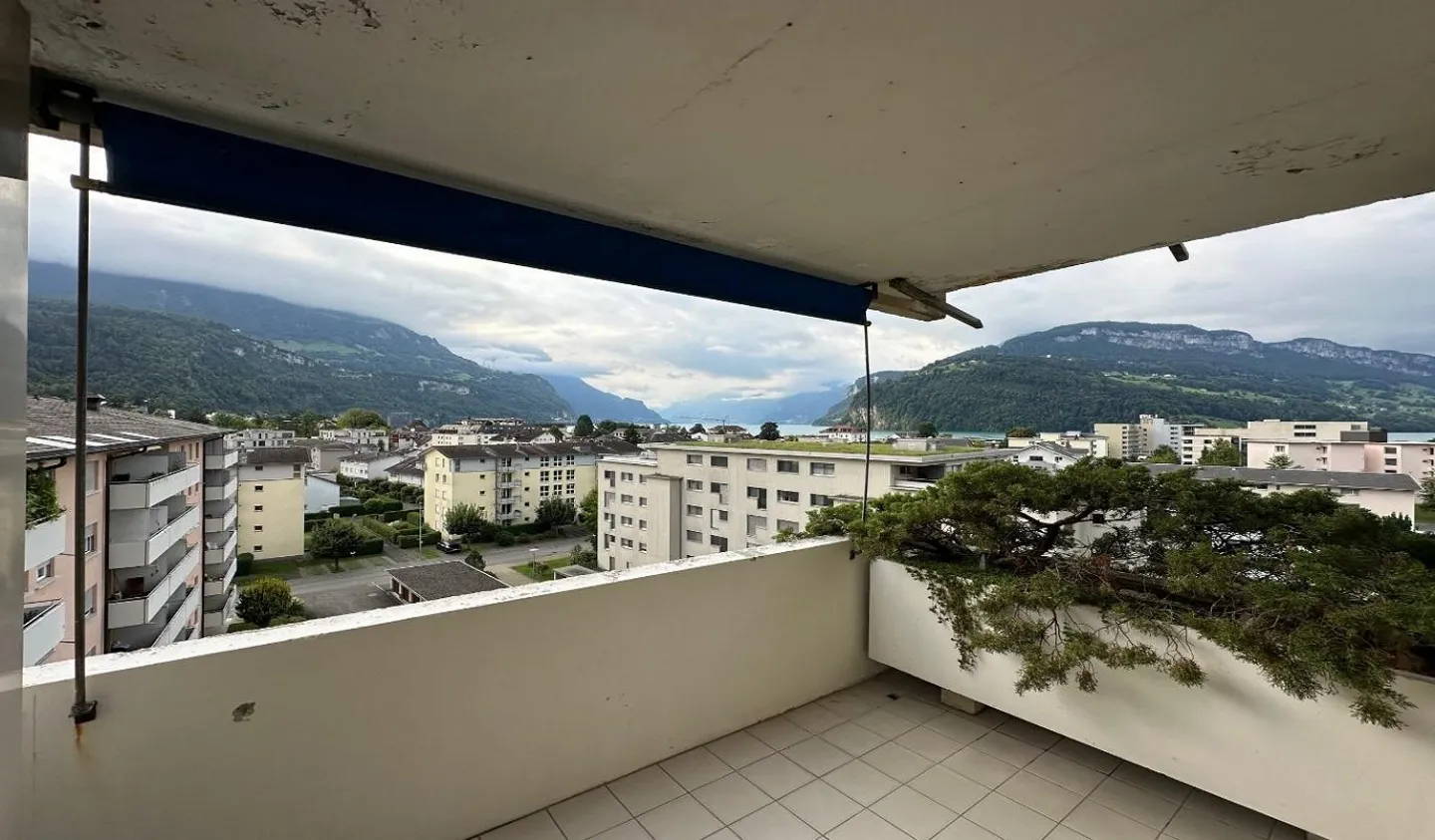 Appartement lumineux de 5,5 pièces avec vue sur le lac et balcon ensoleillé à Brunnen - Photo 7 sur 8
