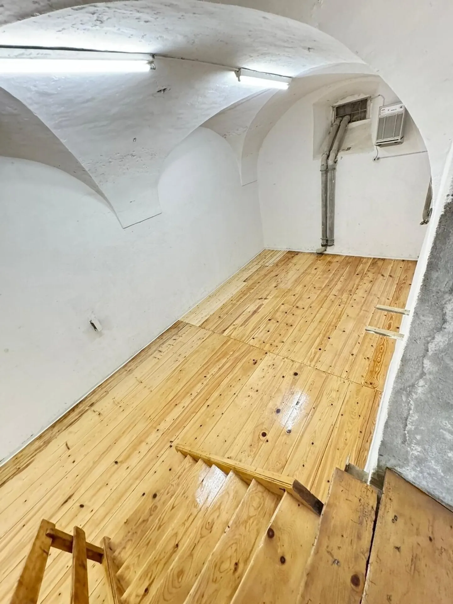 Espace de stockage spacieux à Glarus - Photo 1 sur 1