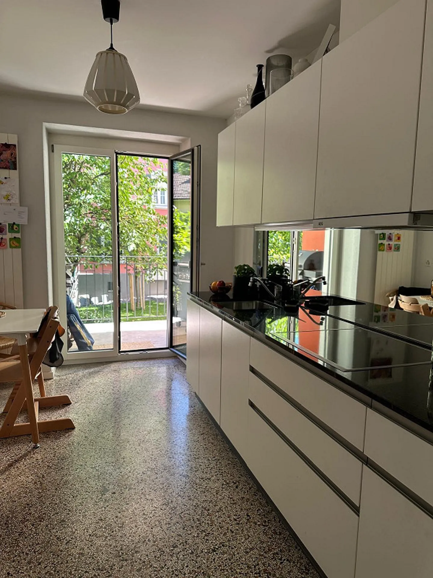 WG formation in beautiful (!) apartment in Wipkingen - Photo 3 of 6