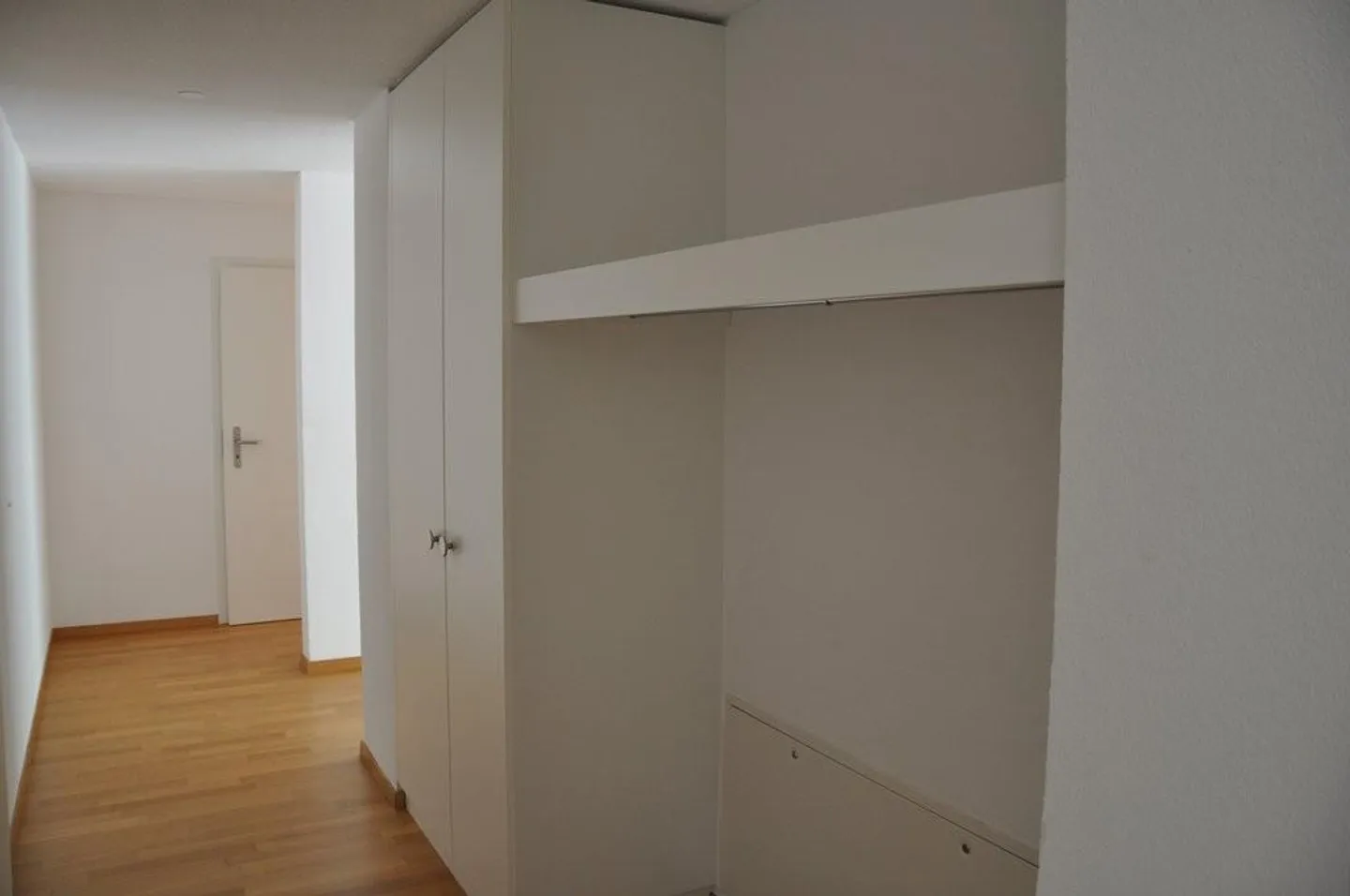 Blumenrain: moderno e ampio appartamento di 3,5 stanze con balcone - Foto 6 di 12