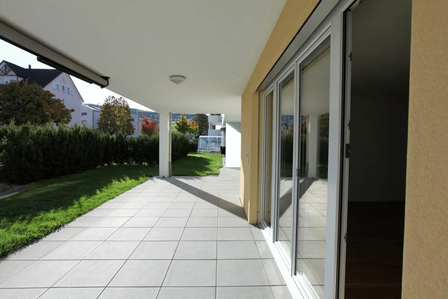 Spacious Ground Floor Apartment in Family-Friendly Neighborhood! - Photo 1 of 12