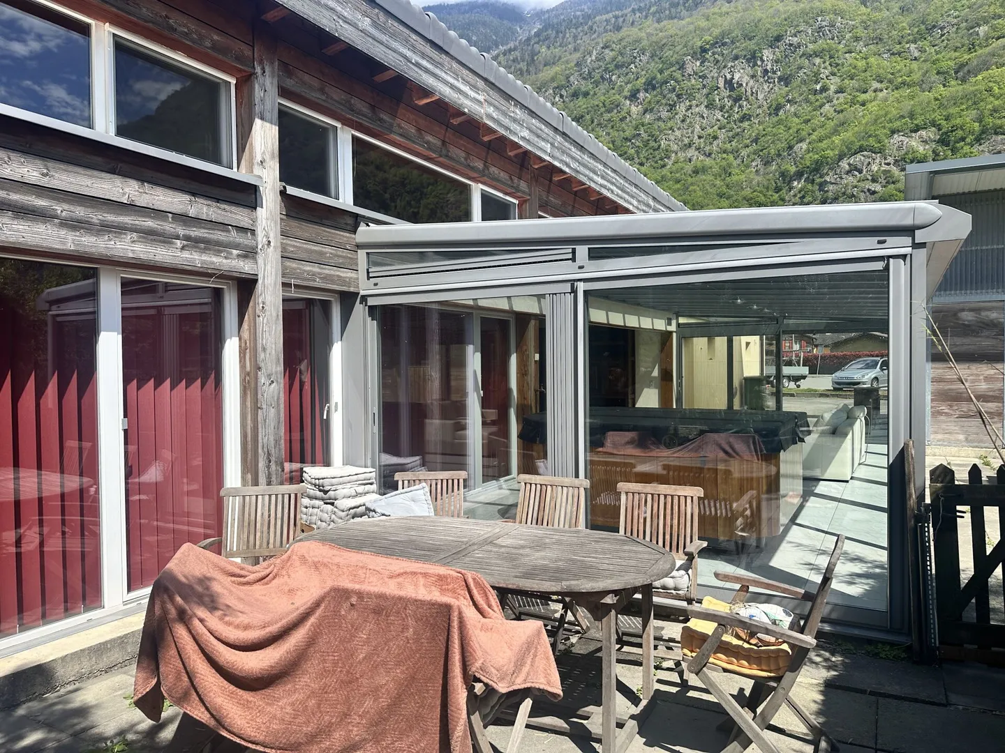 Villa avec écurie pour chevaux à Dorénaz - Foto 18 di 22