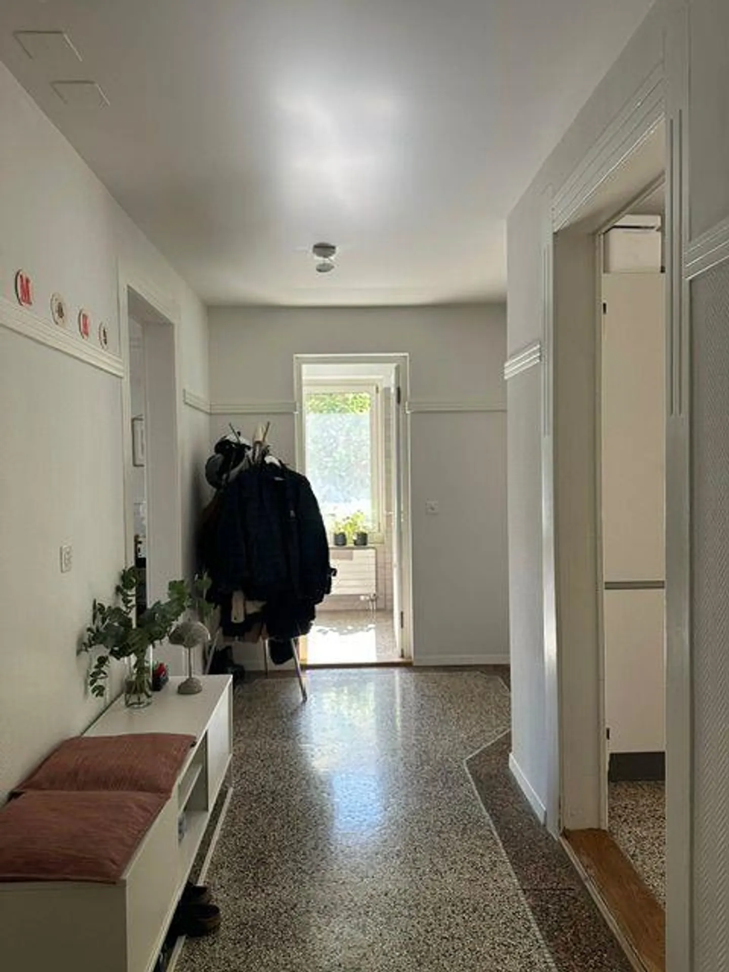 WG formation in beautiful (!) apartment in Wipkingen - Photo 1 of 6