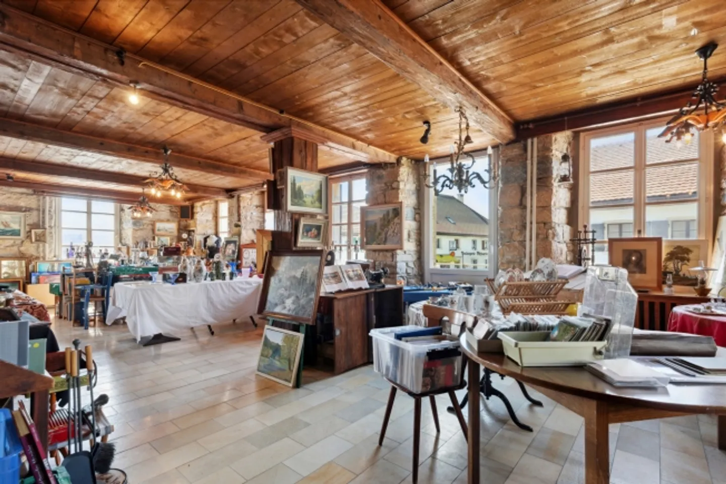 Hotel Ristorante de La Couronne - Un luogo storico! - Foto 3 di 7