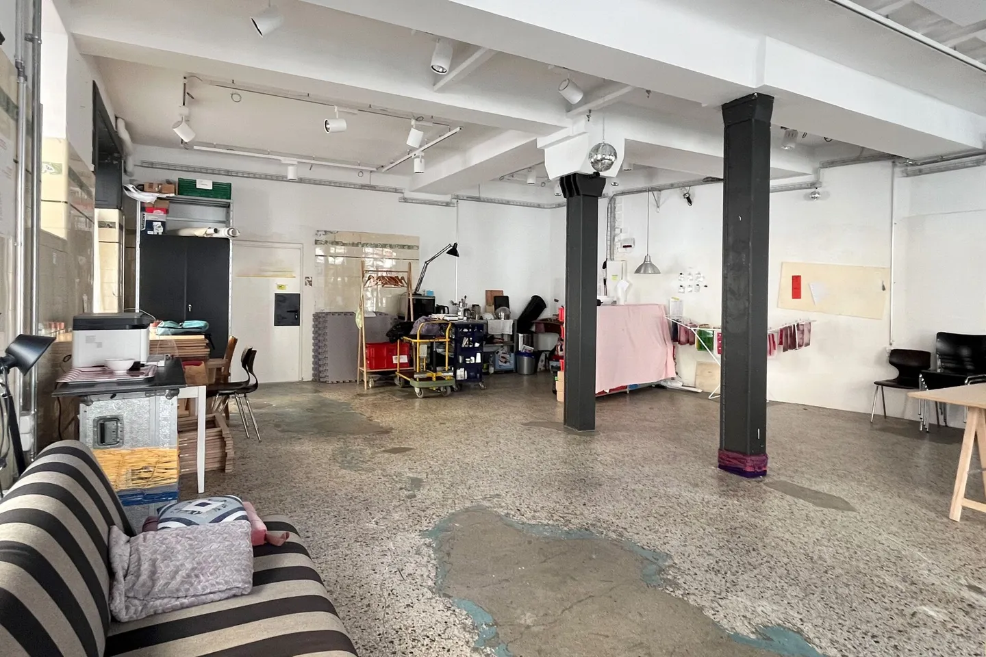Centrally Located Apartment and Commercial Spaces in District 5 - Photo 4 of 13