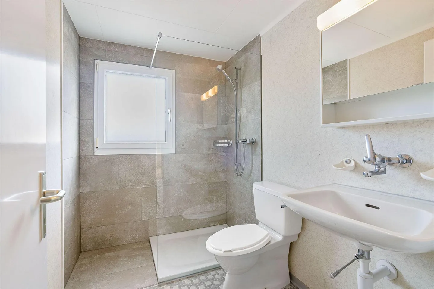 Geräumige 3-Zimmer-Wohnung in Heiden - Foto 7 von 8