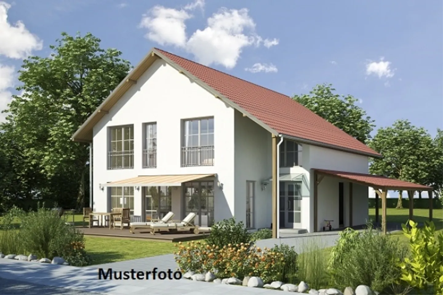 Wohnhaus mit Garagenparzelle - Foto 1 von 1